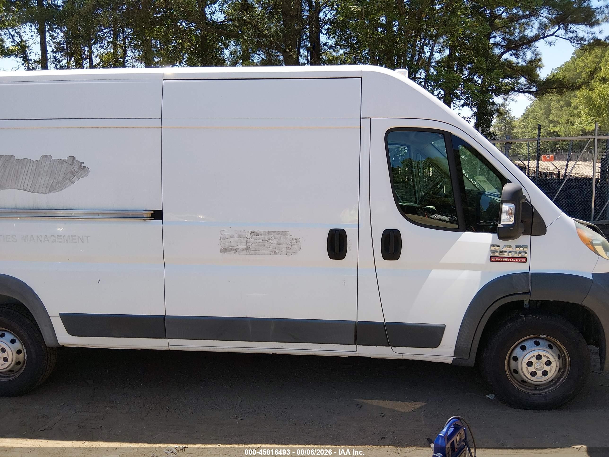 2014 Ram Promaster 3500 High Roof Белый vin: 3C6URVHD0EE122746