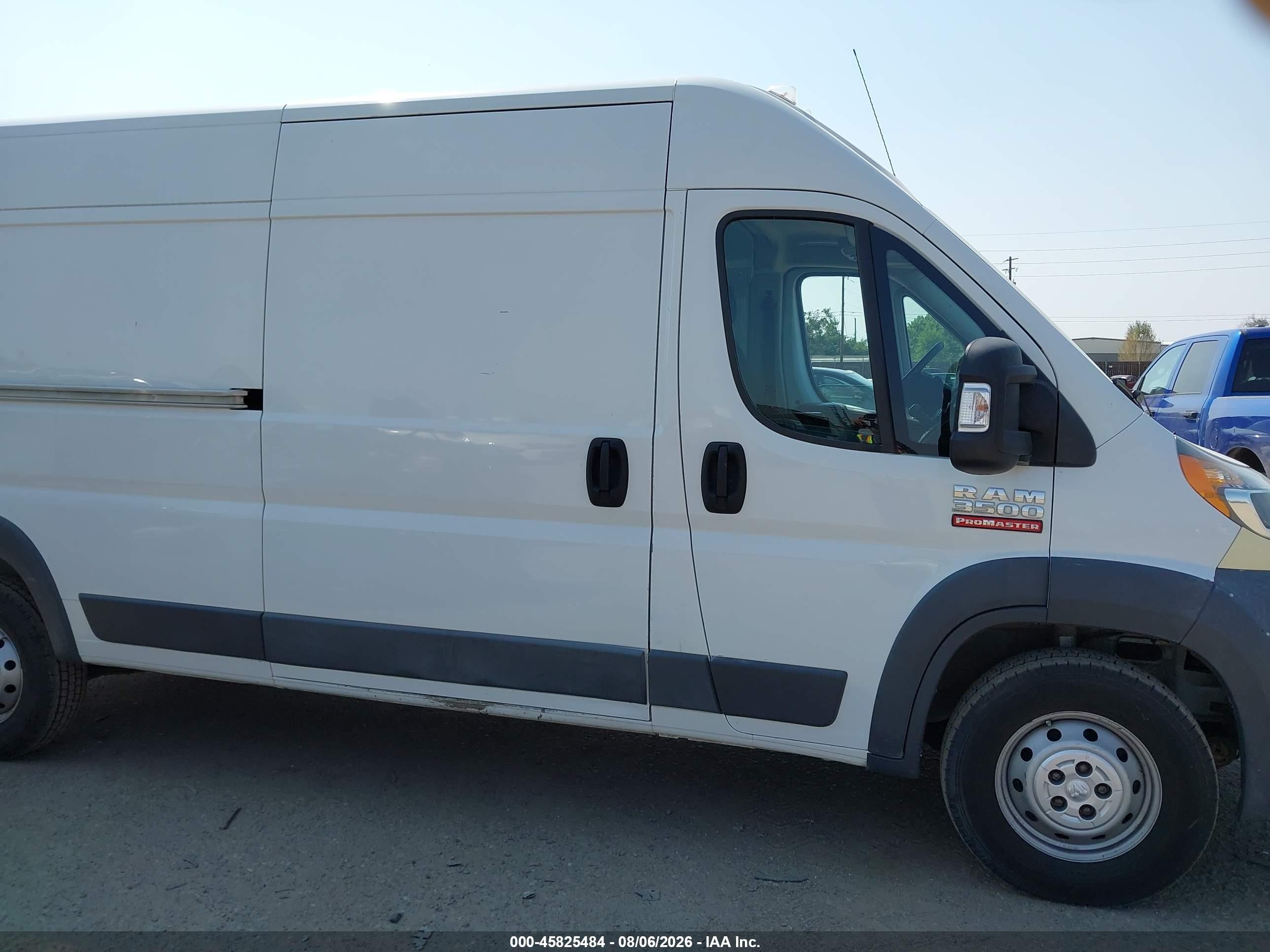 2015 Ram Promaster 3500 High Roof Белый vin: 3C6URVHD9FE510480