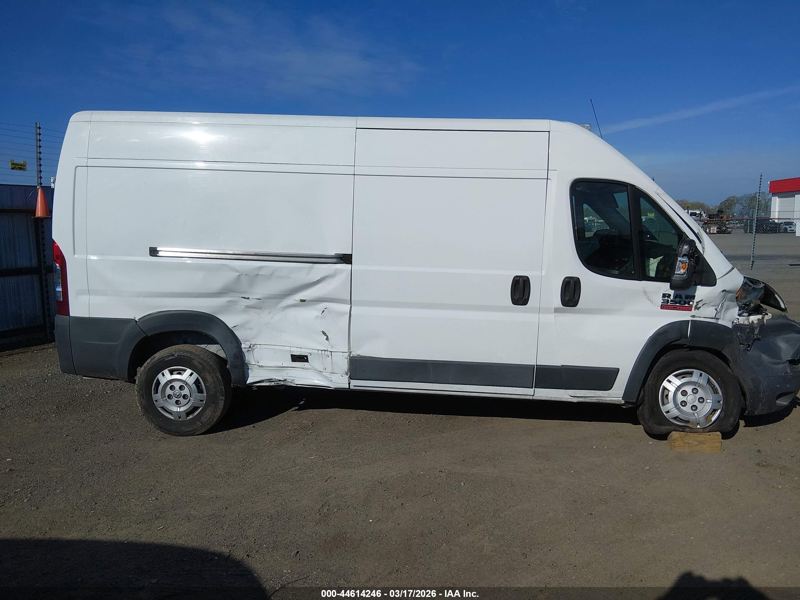 2014 Ram Promaster 3500 High Roof Белый vin: 3C6URVHGXEE119895