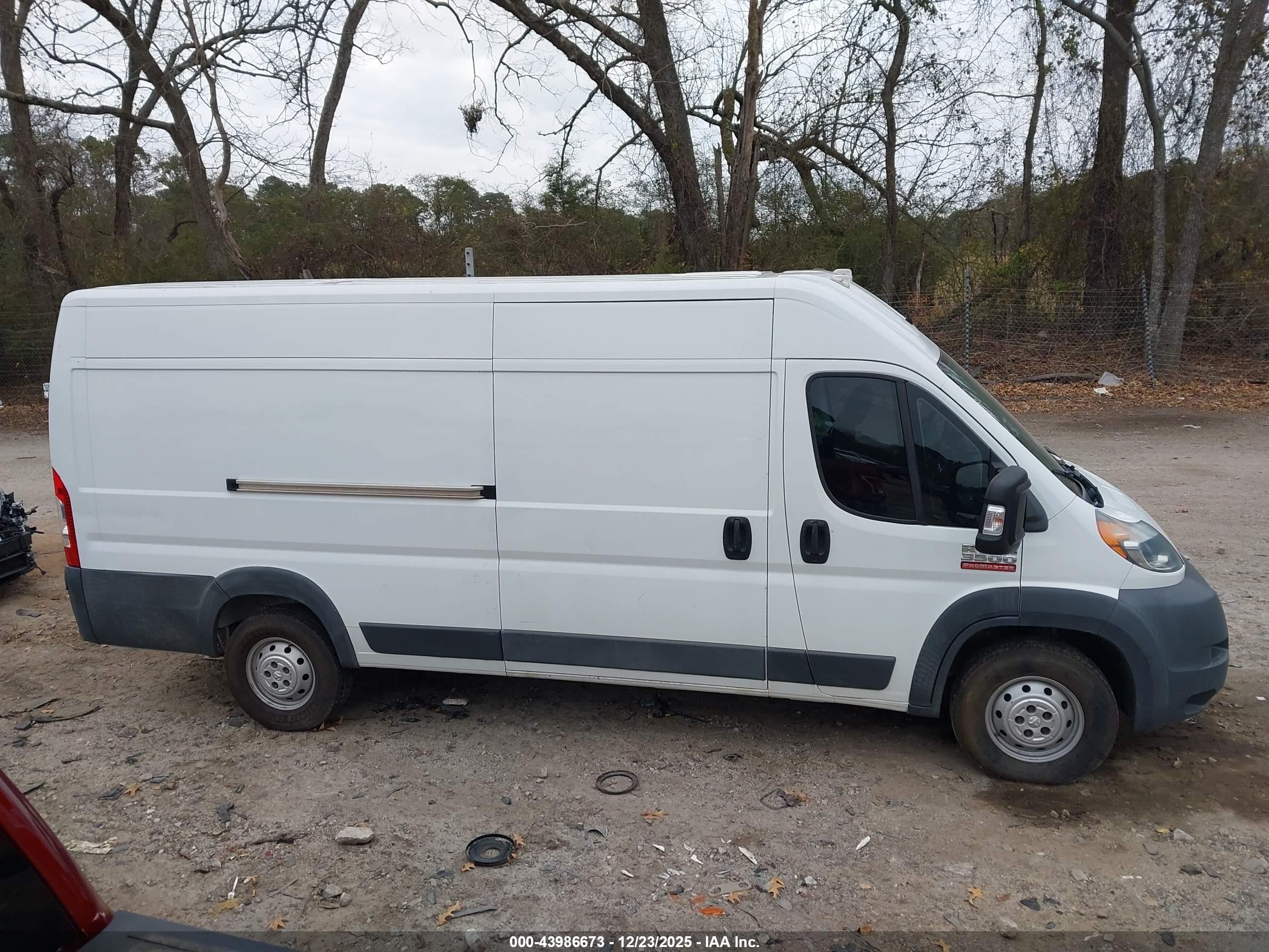 2015 Ram Promaster 3500 High Roof White vin: 3C6URVJD2FE500383