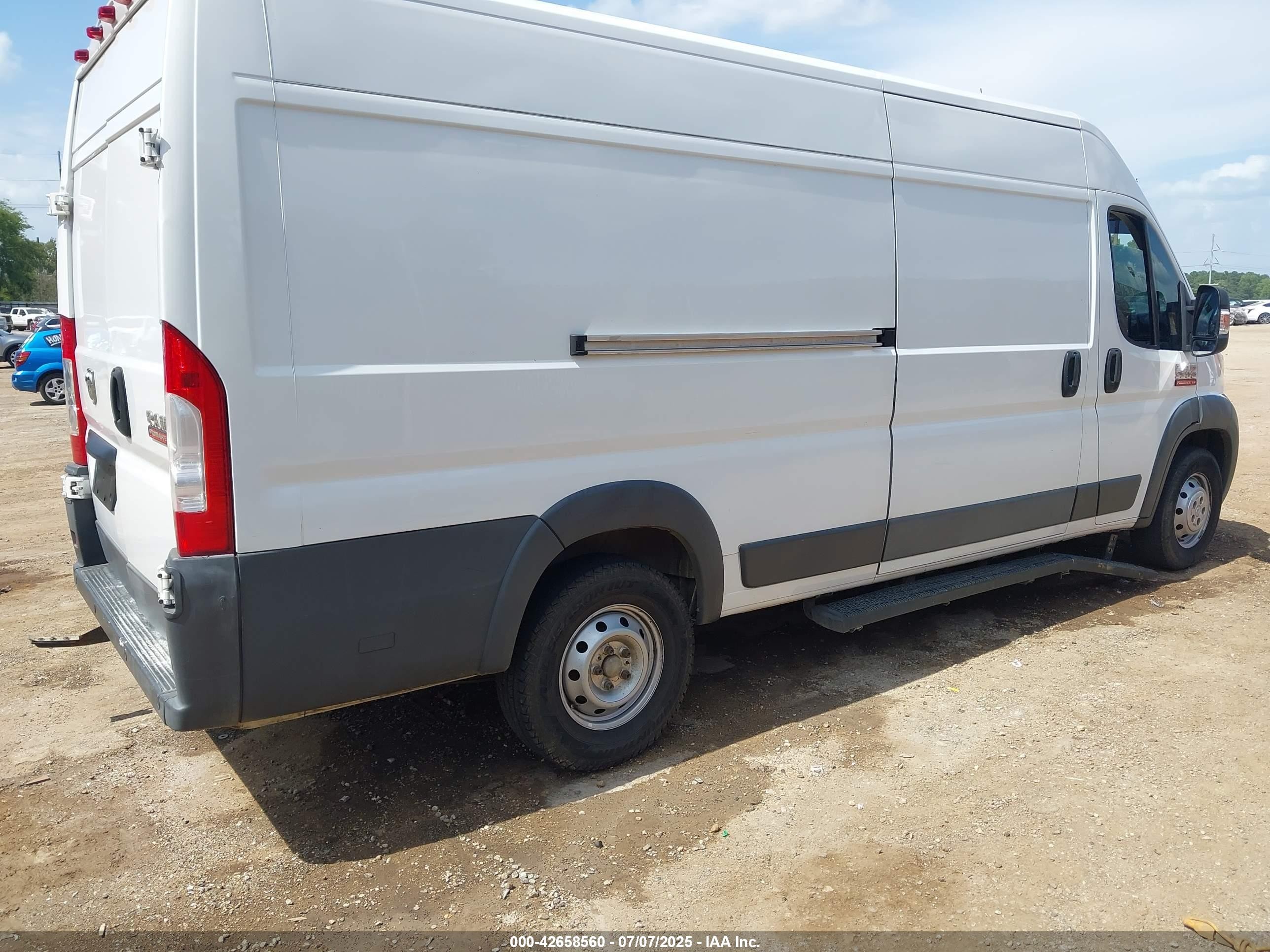 2015 Ram Promaster 3500 High Roof White vin: 3C6URVJD4FE511305
