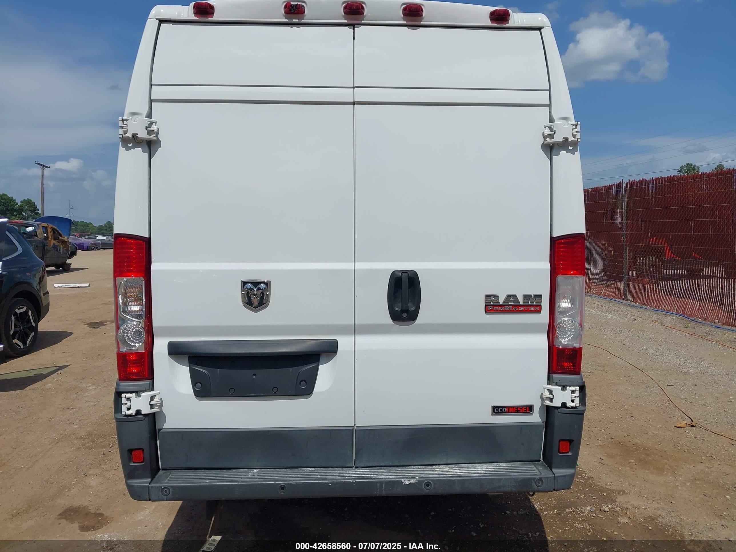2015 Ram Promaster 3500 High Roof White vin: 3C6URVJD4FE511305
