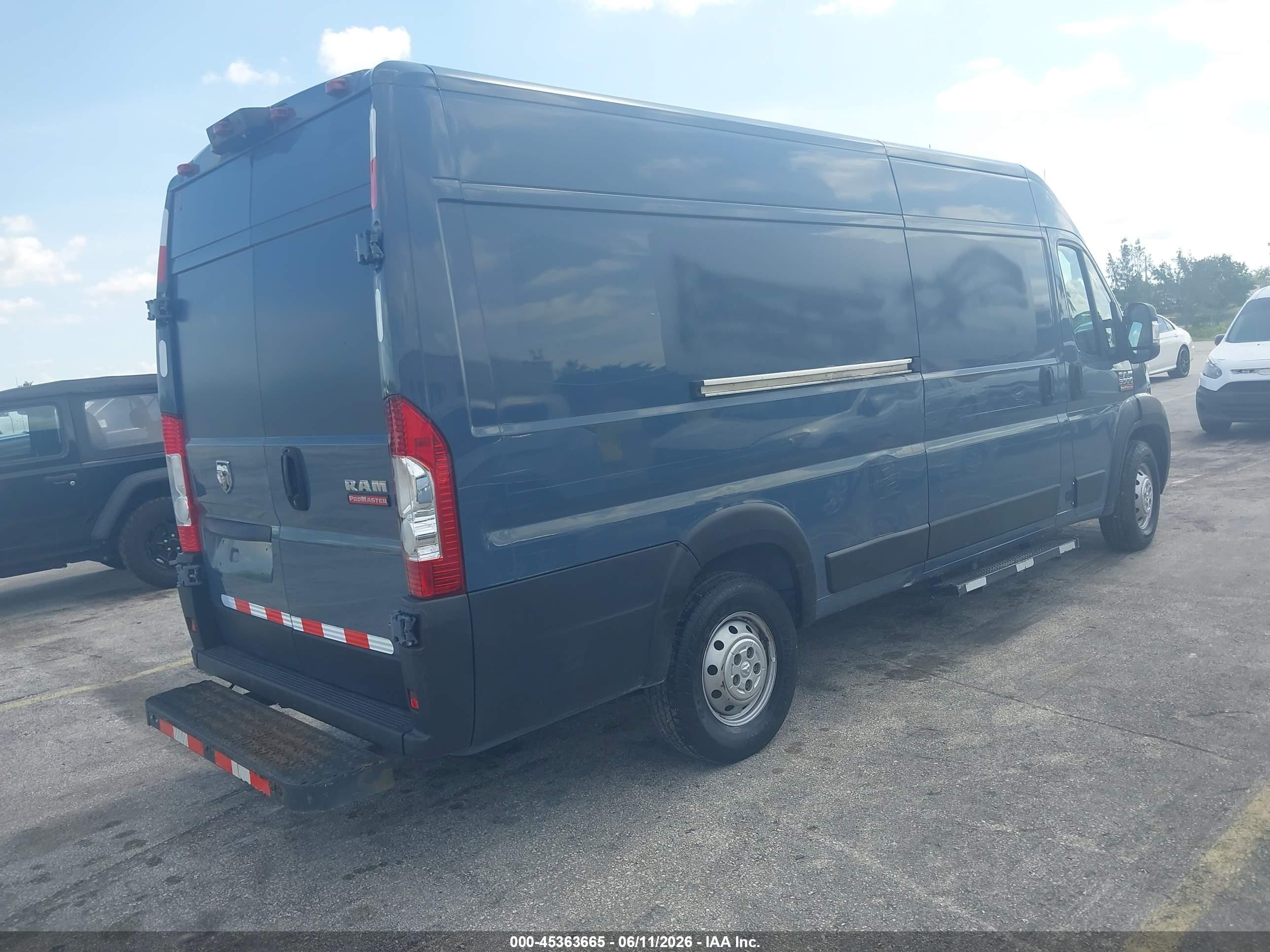 2020 Ram Promaster 3500 Cargo Van High Roof 159 Wb Ext Gray vin: 3C6URVJG2LE107036