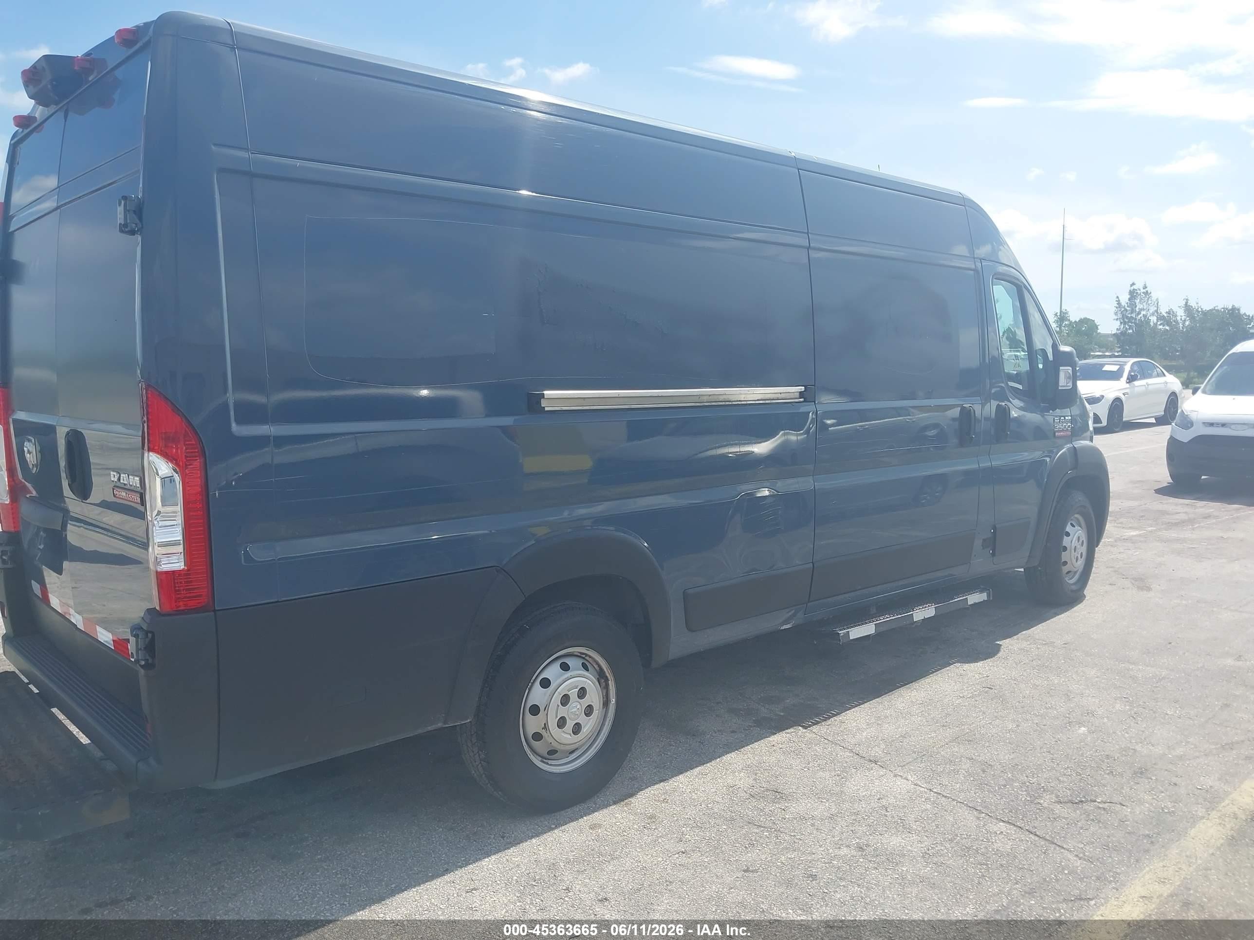 2020 Ram Promaster 3500 Cargo Van High Roof 159 Wb Ext Gray vin: 3C6URVJG2LE107036