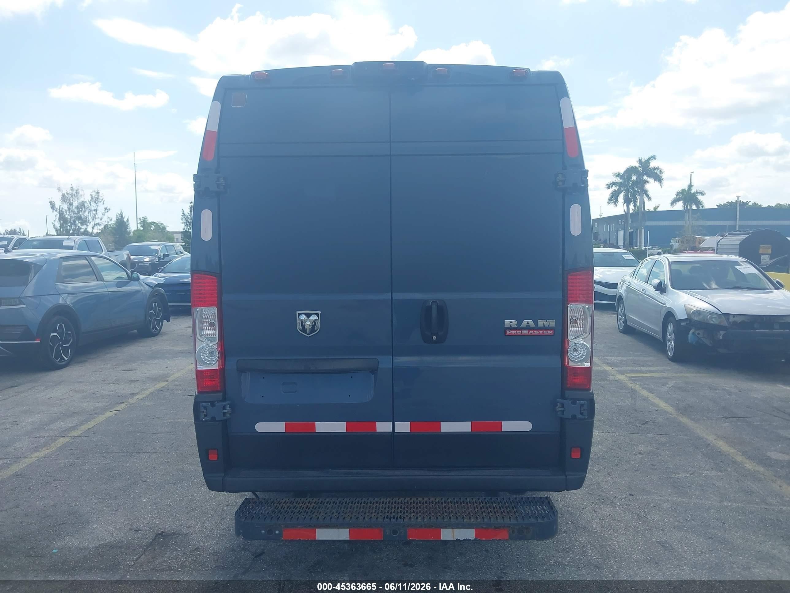 2020 Ram Promaster 3500 Cargo Van High Roof 159 Wb Ext Gray vin: 3C6URVJG2LE107036