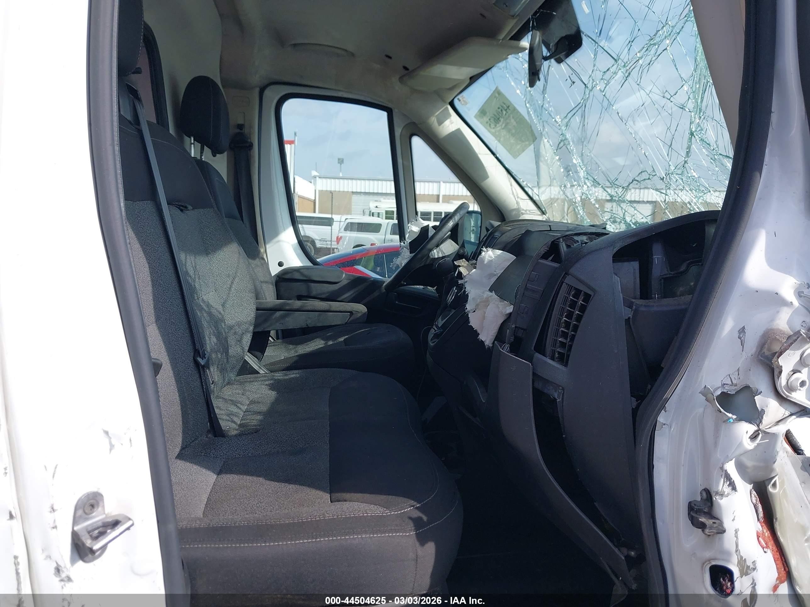 2014 Ram Promaster 3500 High Roof Белый vin: 3C6URVJG3EE103872