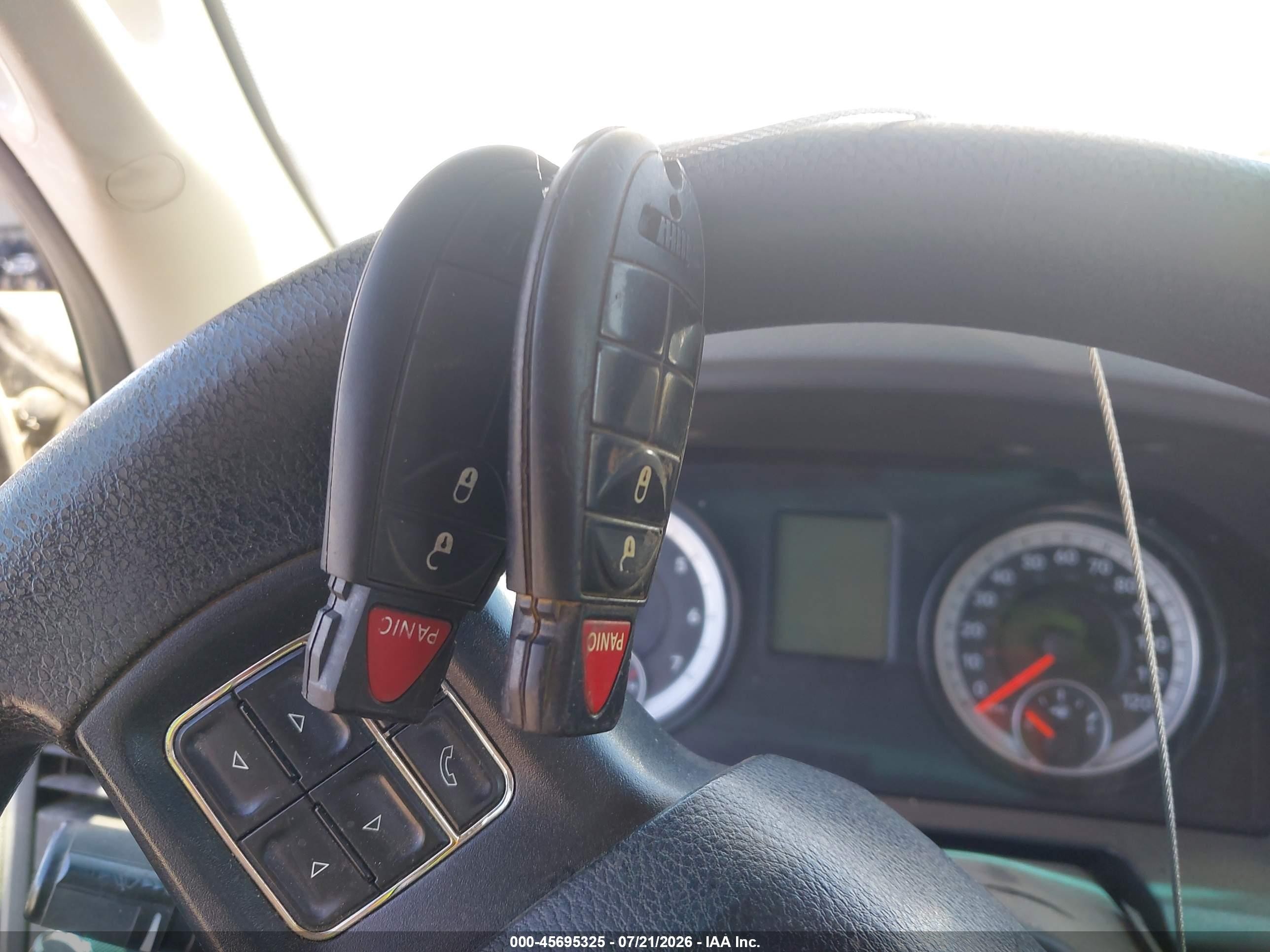 2014 Ram 2500 Tradesman White vin: 3C7WR4AJXEG184738
