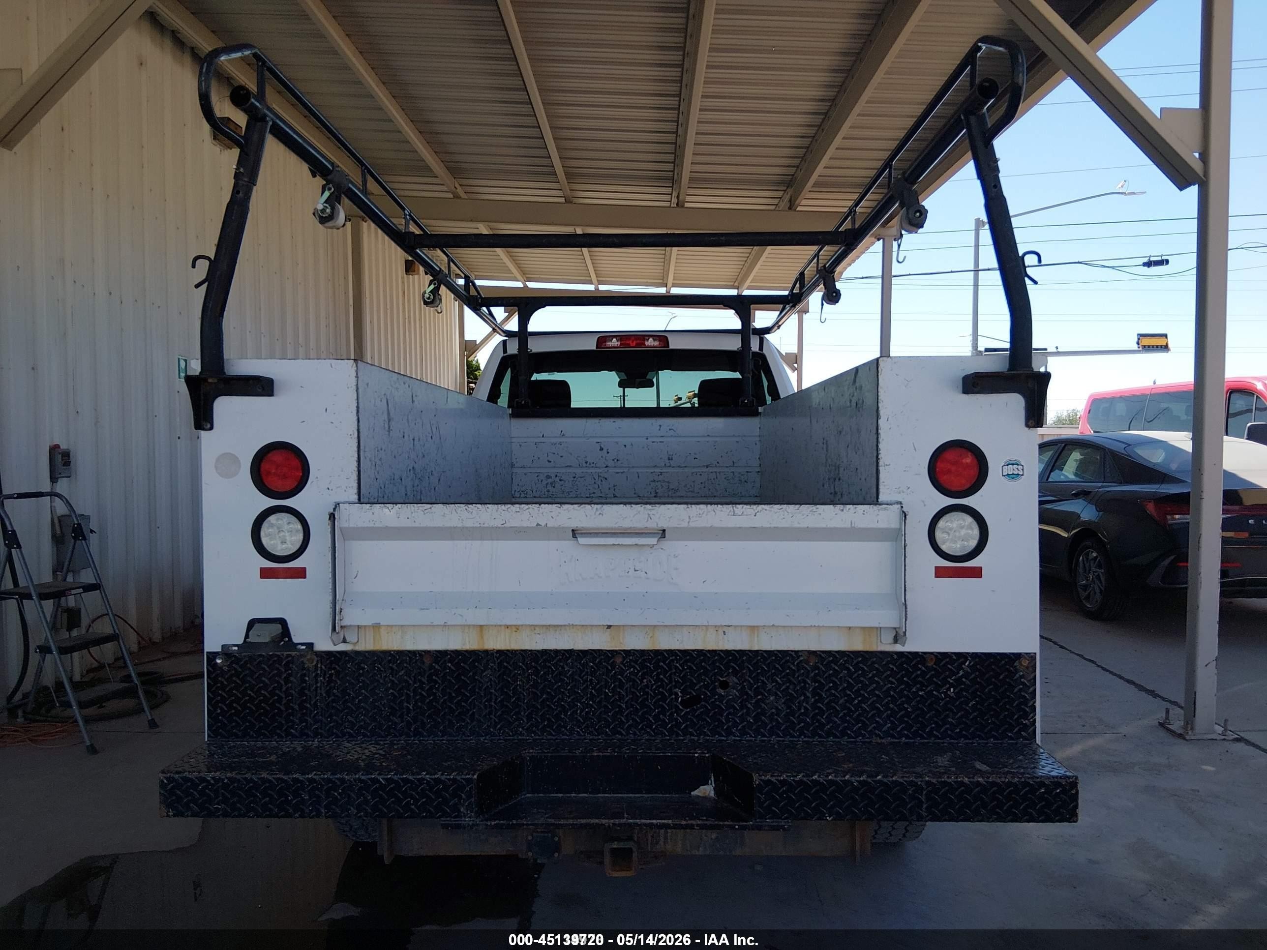 2015 Ram 2500 Tradesman White vin: 3C7WR4AT6FG704842