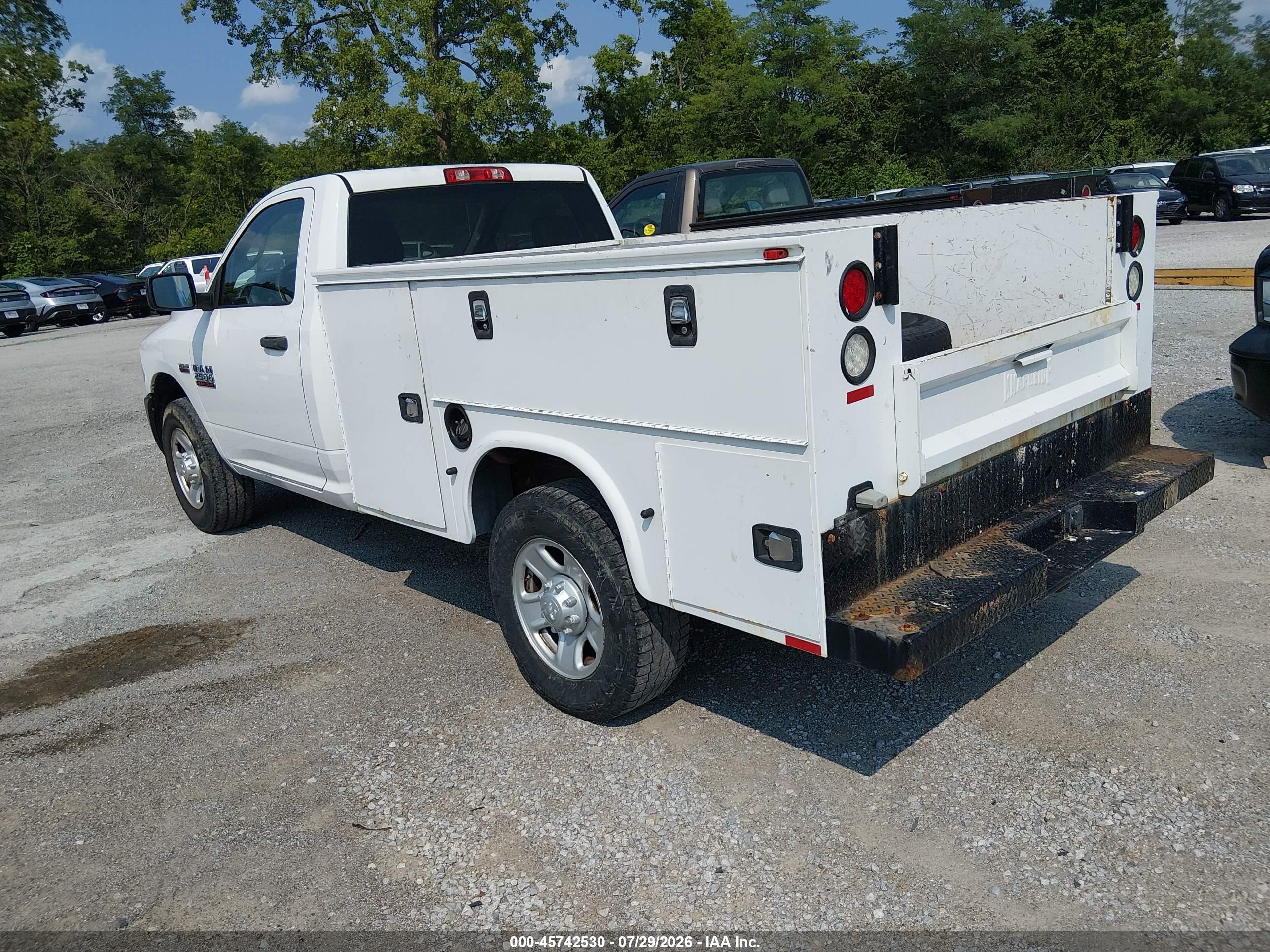 2015 Ram 2500 Tradesman White vin: 3C7WR4AT9FG704818