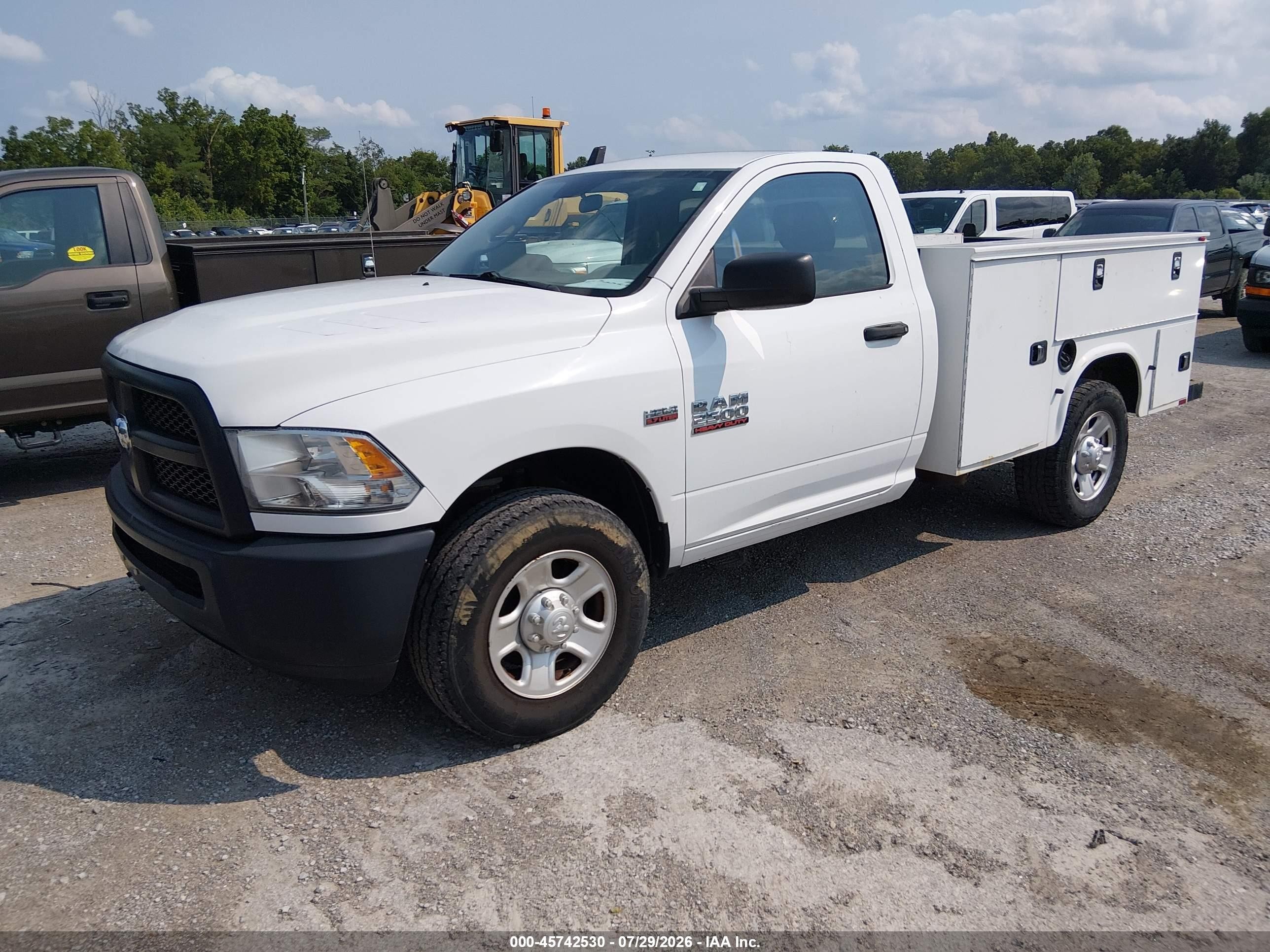 2015 Ram 2500 Tradesman White vin: 3C7WR4AT9FG704818