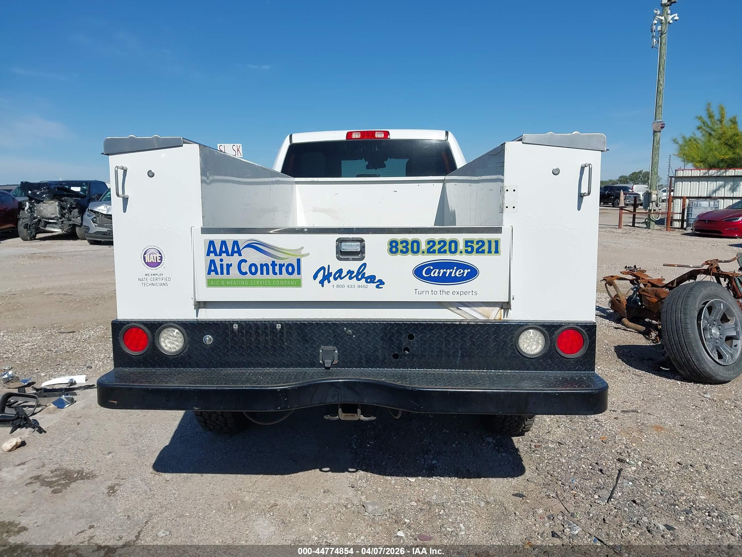 2022 Ram 2500 Tradesman  4x4 8' Box White vin: 3C7WR5HJ3NG198010