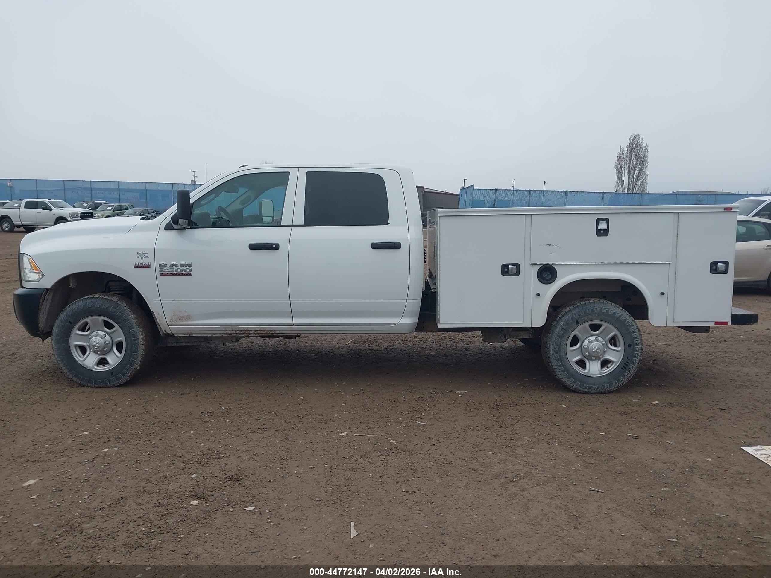 2015 Ram 2500 Tradesman White vin: 3C7WR5HT6FG659400