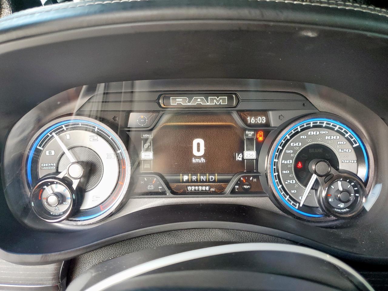2022 Ram 5500 Серебряный vin: 3C7WRNEL3NG283709