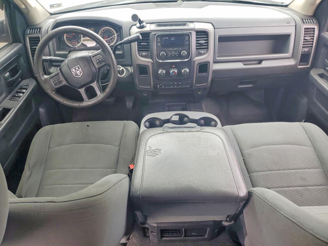 2015 Ram 3500 Silver vin: 3C7WRTCL9FG592898