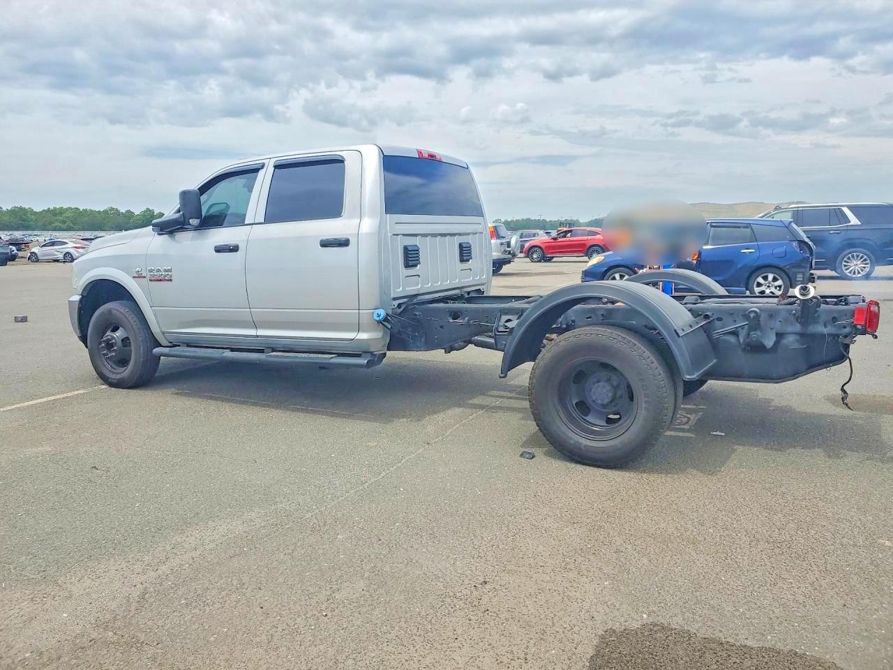2015 Ram 3500 Silver vin: 3C7WRTCL9FG592898