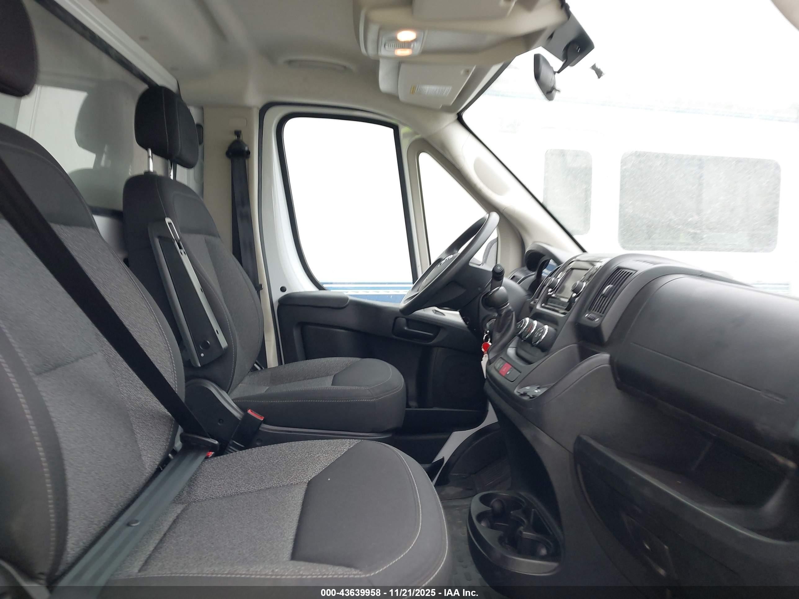 2019 Ram Promaster 3500 Cab *ors*   Белый vin: 3C7WRVEG1KE545835