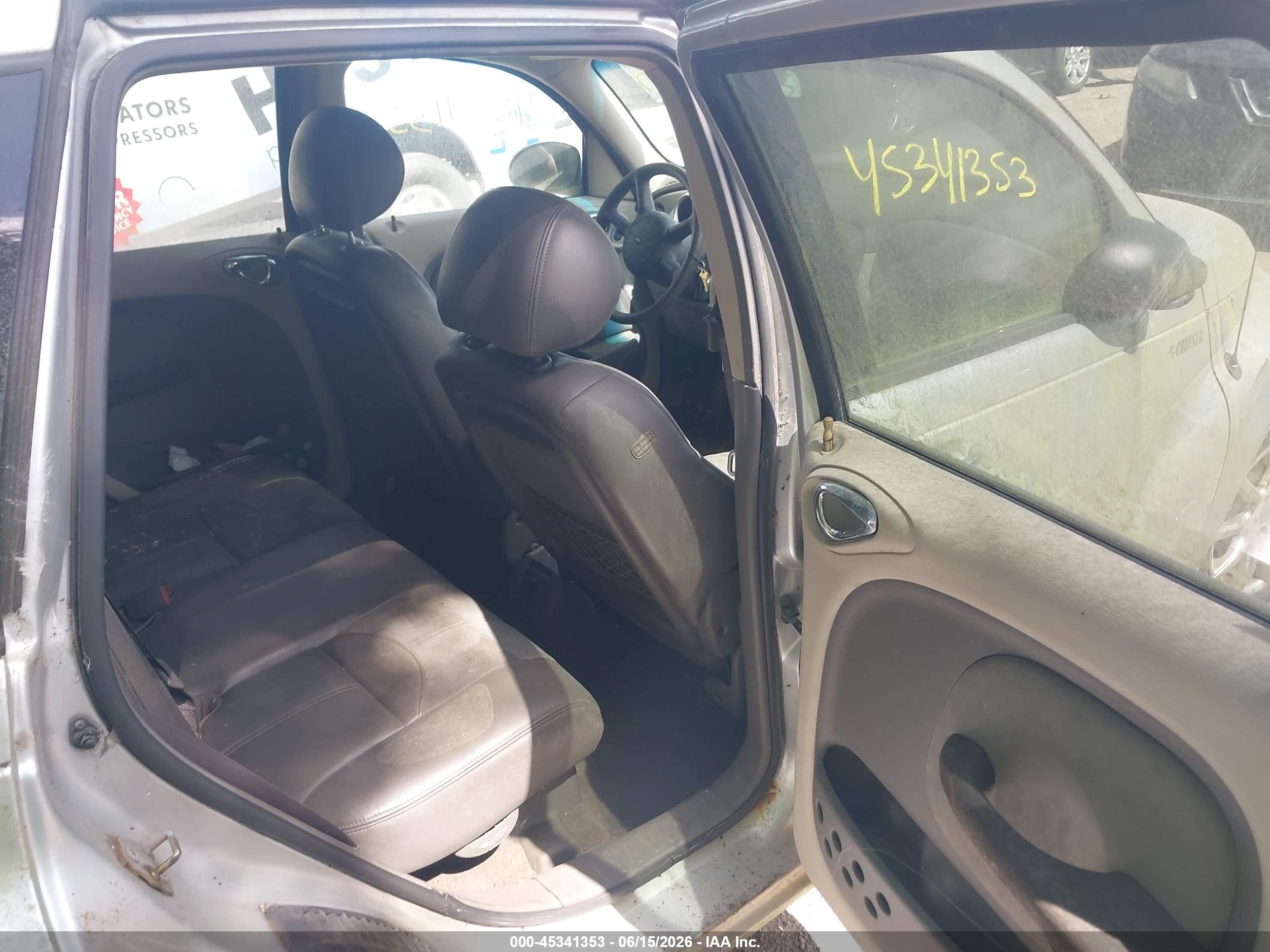 2001 Chrysler Pt Cruiser   Silver vin: 3C8FY4BB51T526149
