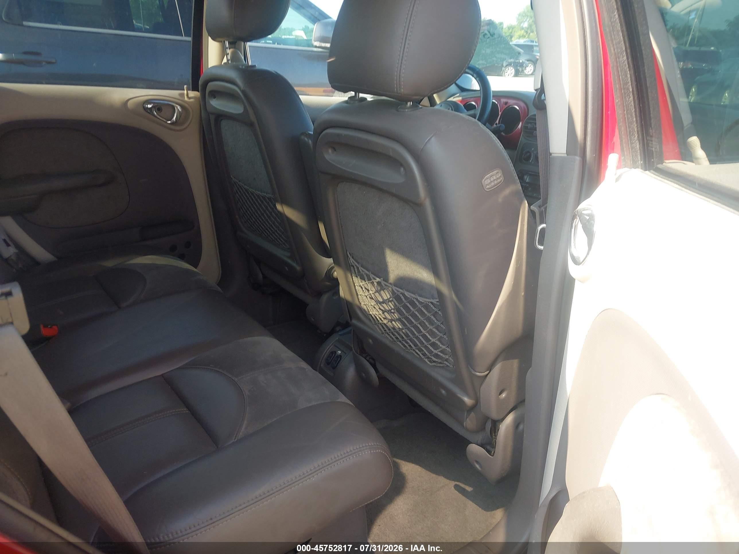 2001 Chrysler Pt Cruiser   Red vin: 3C8FY4BB51T656058