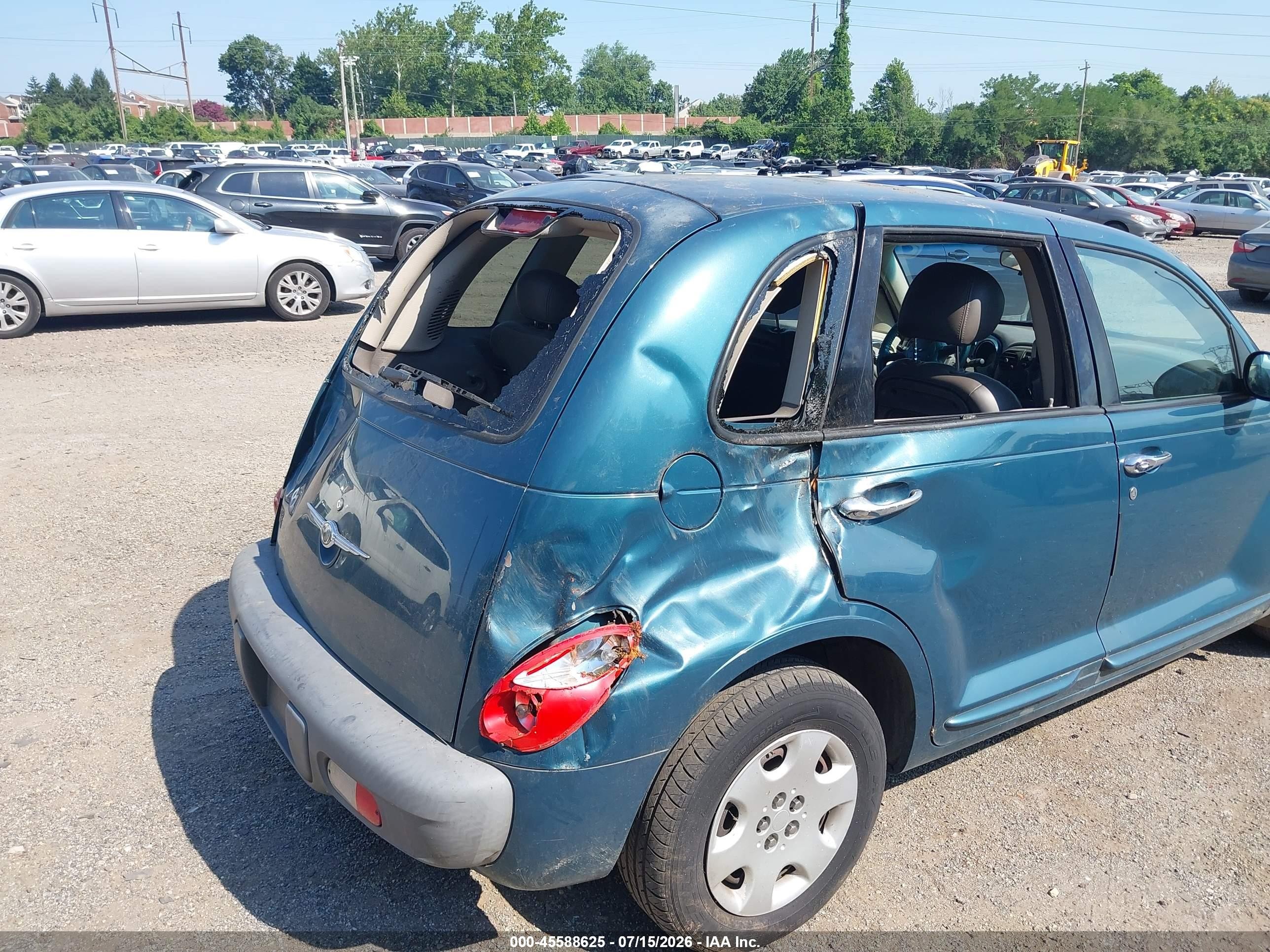 2001 Chrysler Pt Cruiser   Green vin: 3C8FY4BB61T694141