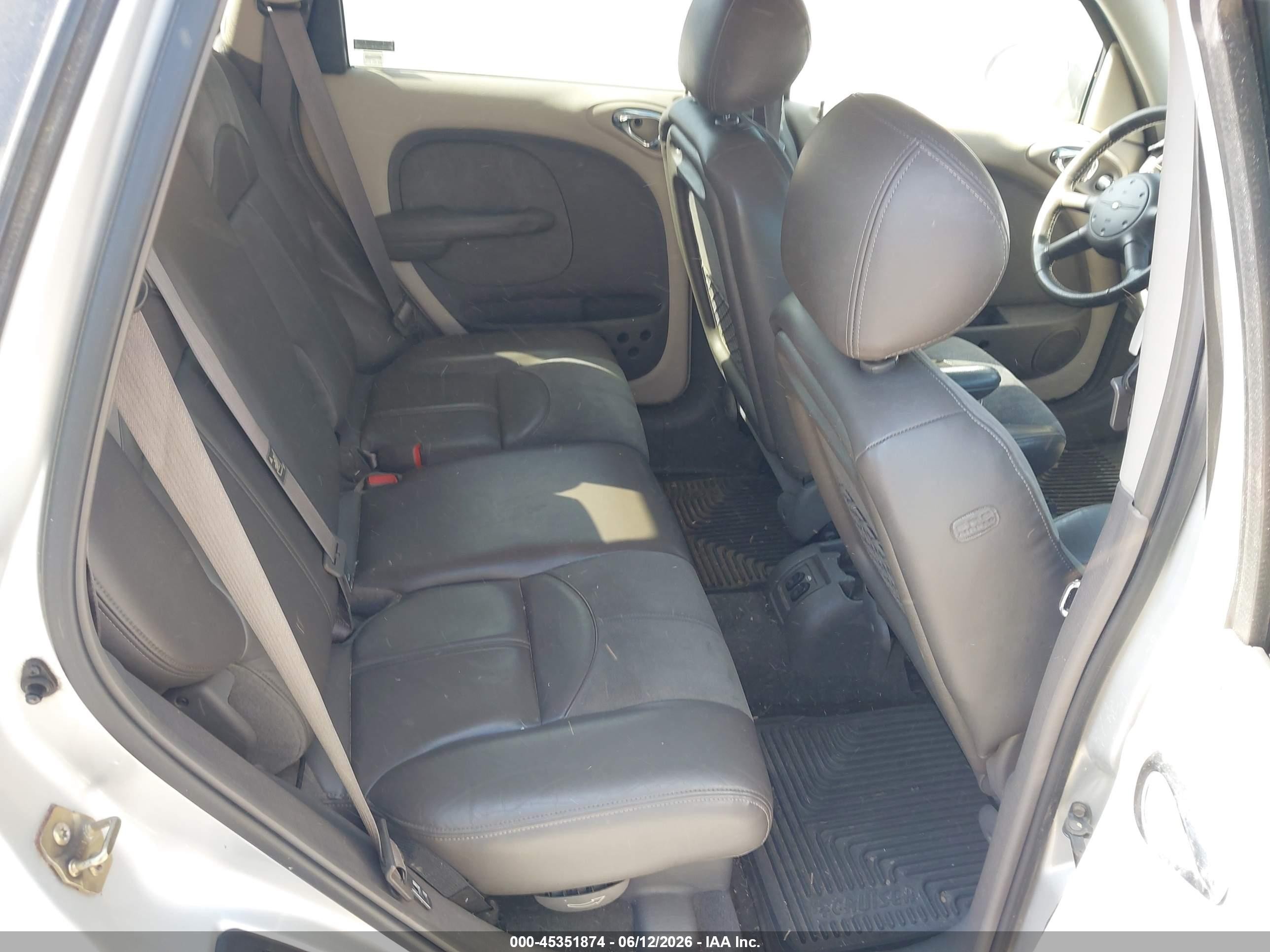 2001 Chrysler Pt Cruiser   Серебряный vin: 3C8FY4BBX1T516040