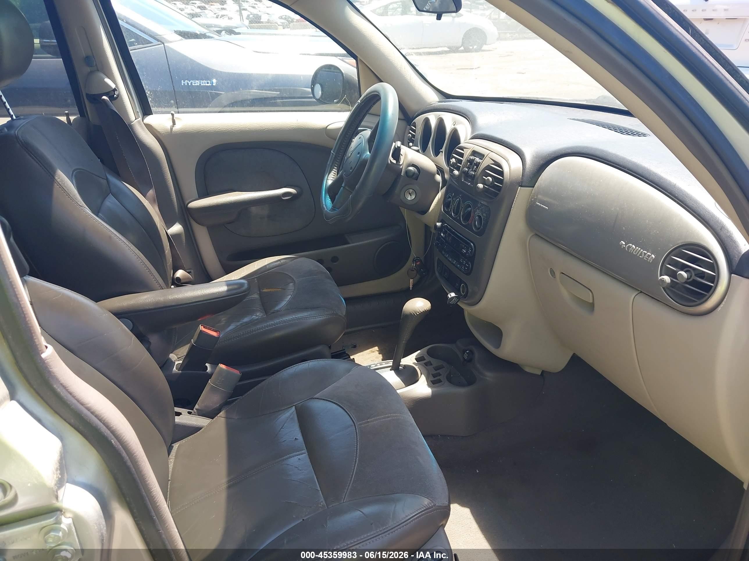 2001 Chrysler Pt Cruiser   Silver vin: 3C8FY4BBX1T584158