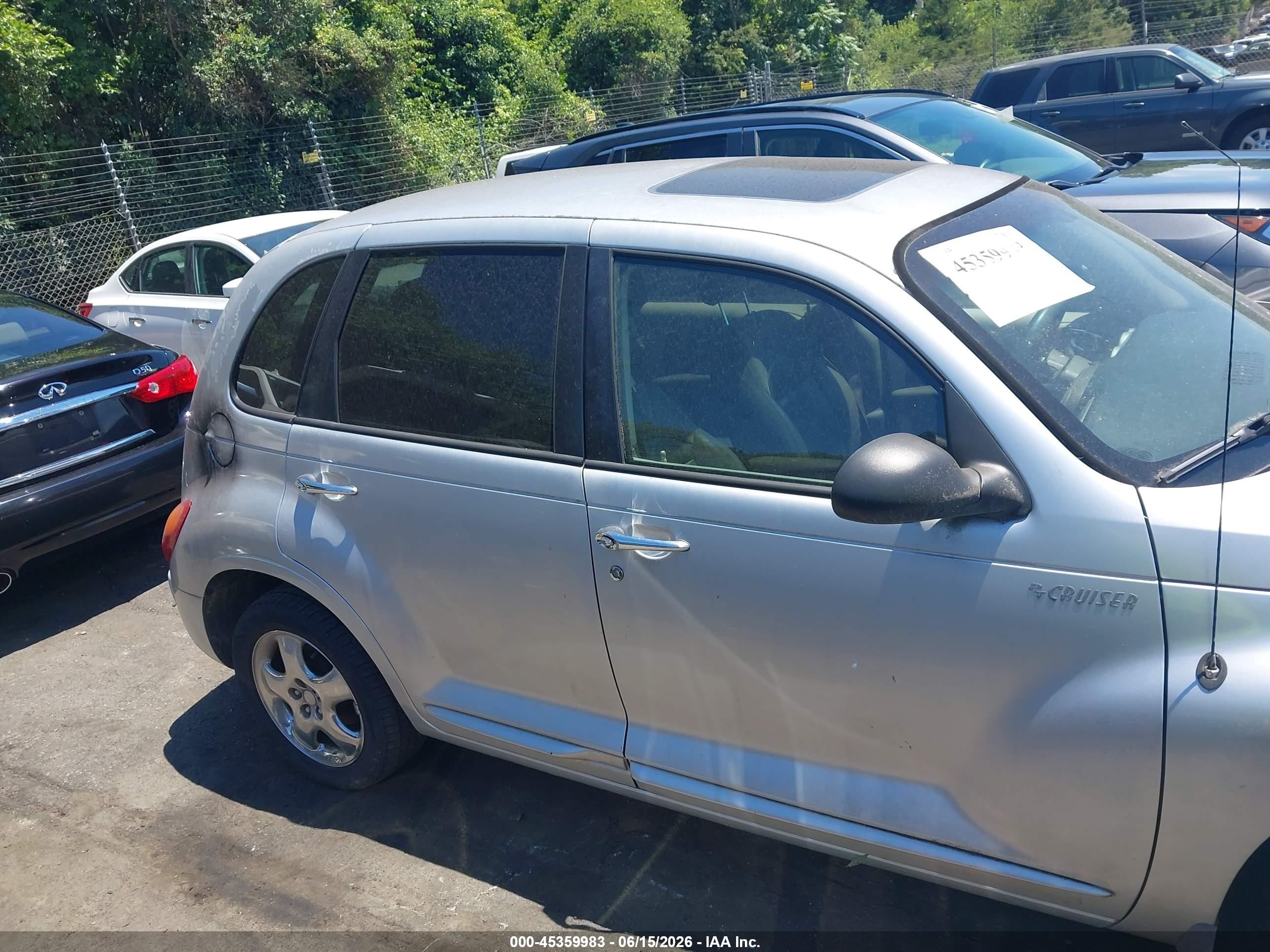 2001 Chrysler Pt Cruiser   Silver vin: 3C8FY4BBX1T584158