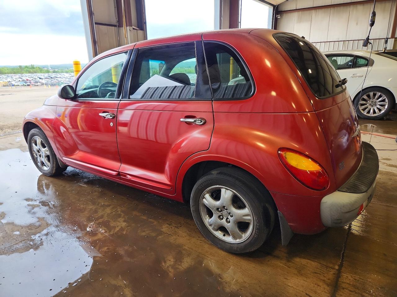 2001 Chrysler Pt Cruiser Red vin: 3C8FY4BBX1T666102