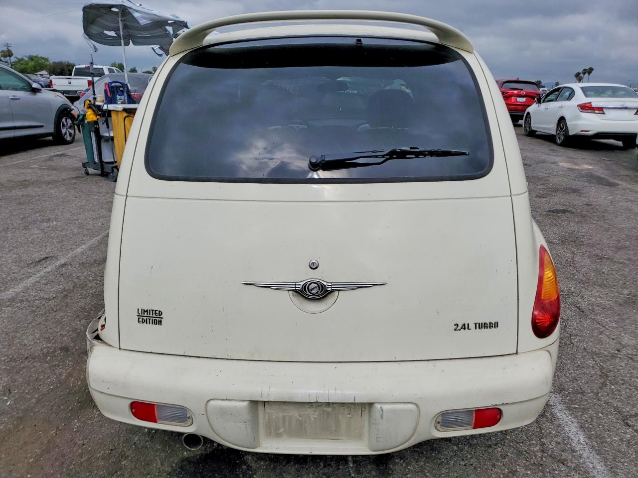 2004 Chrysler Pt Cruiser Limited Beige vin: 3C8FY68854T365510