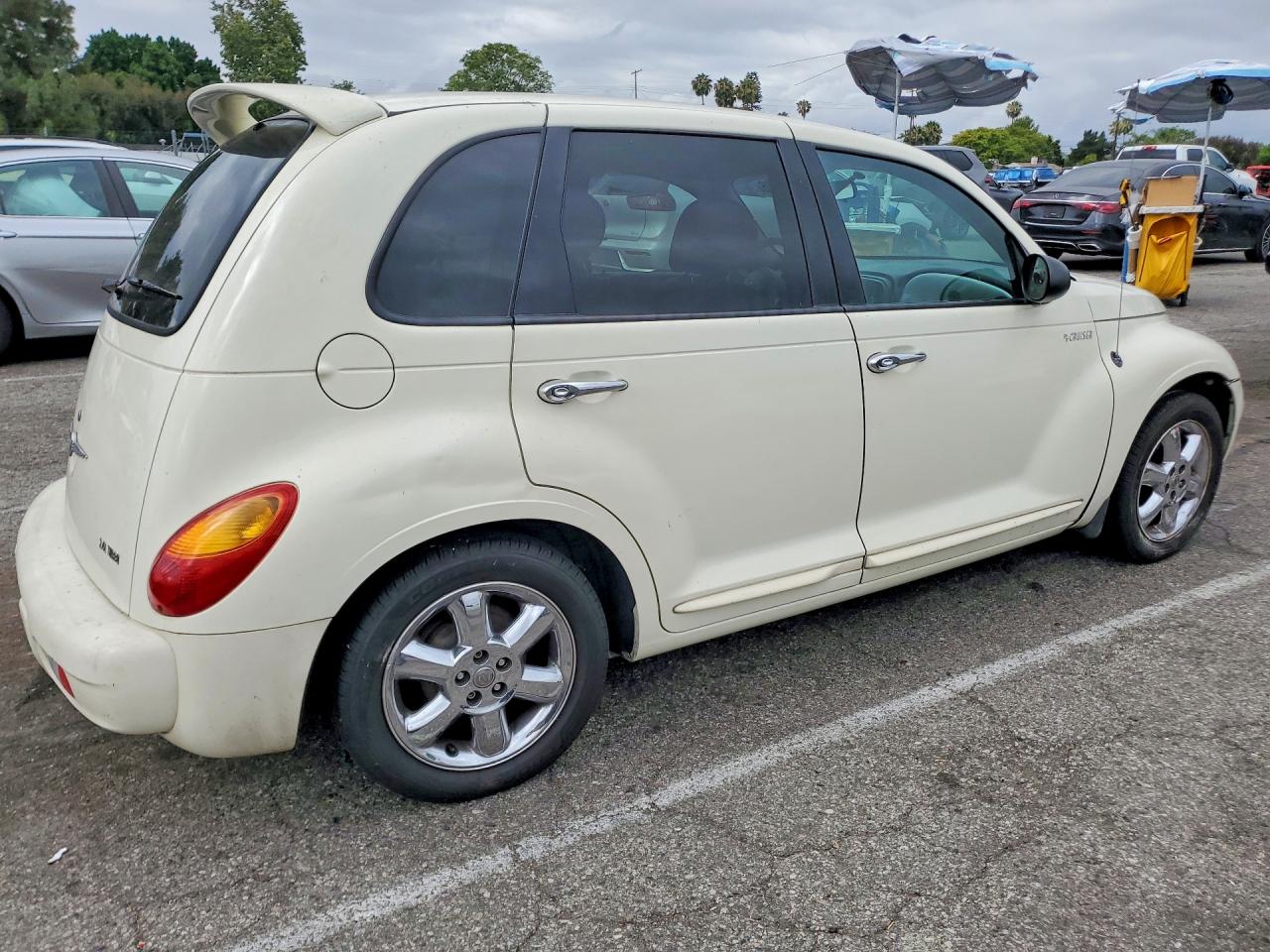2004 Chrysler Pt Cruiser Limited Beige vin: 3C8FY68854T365510