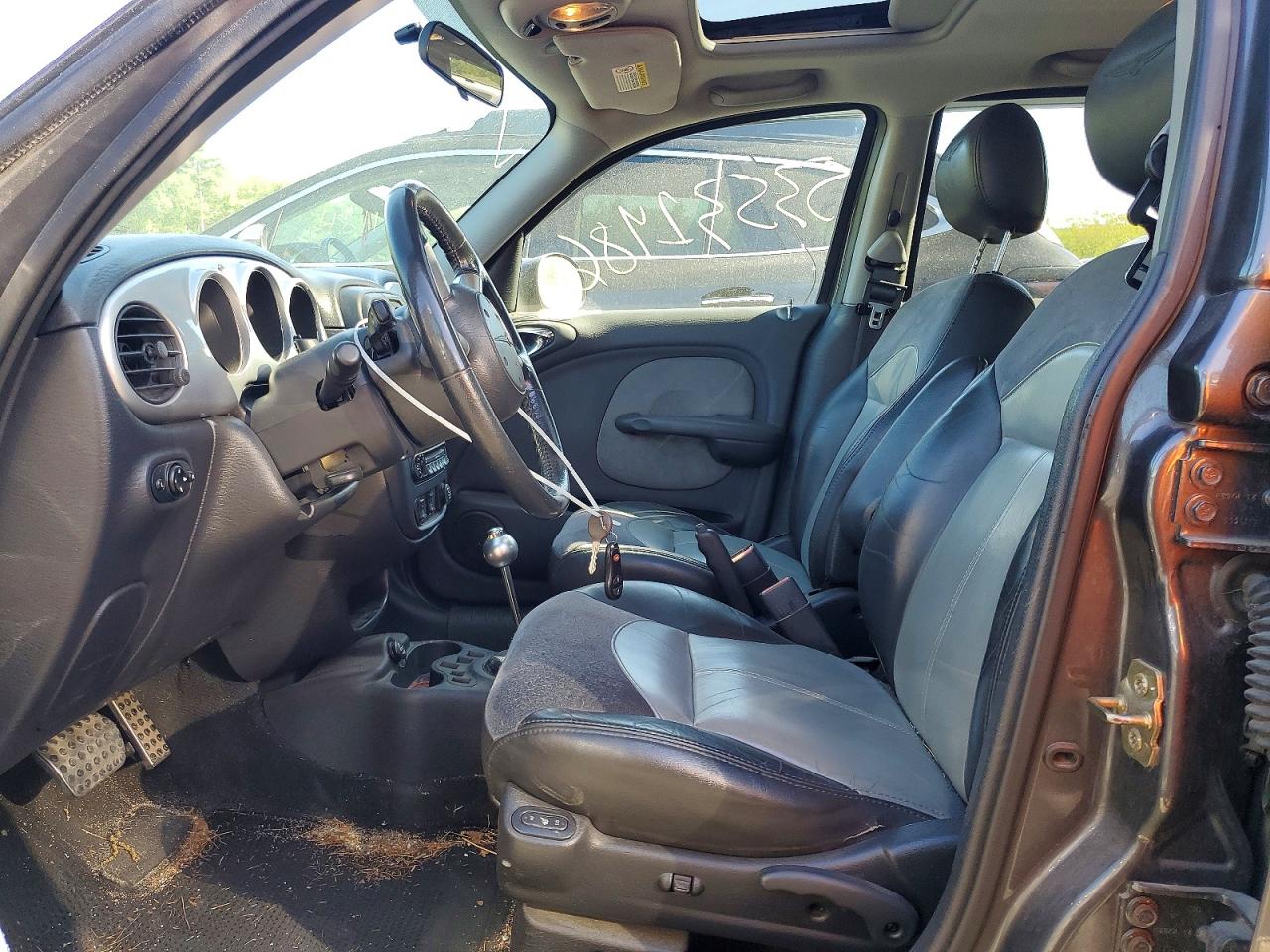 2004 Chrysler Pt Cruiser Limited Silver vin: 3C8FY68894T224147