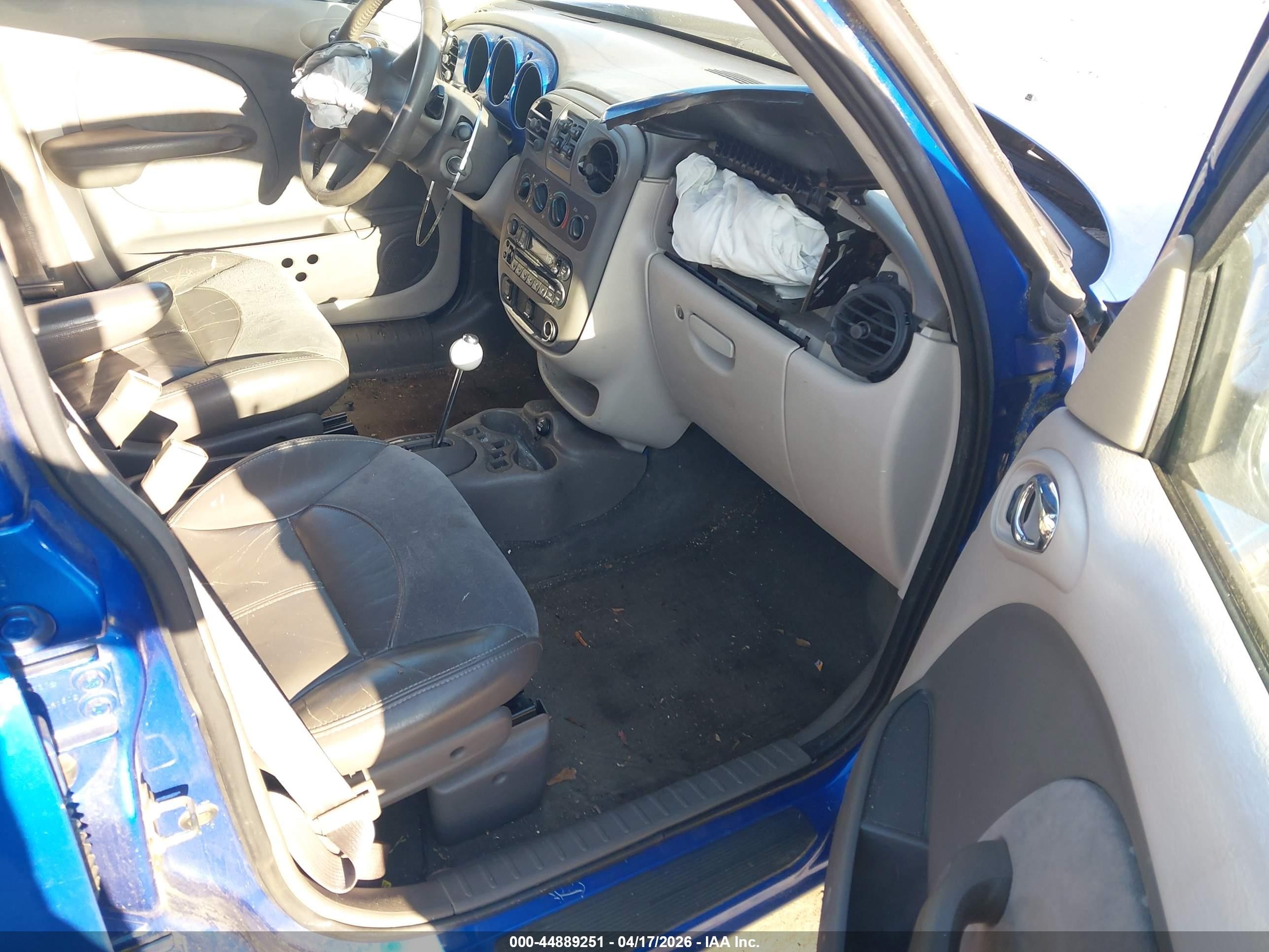 2004 Chrysler Pt Cruiser Limited Blue vin: 3C8FY68894T262347