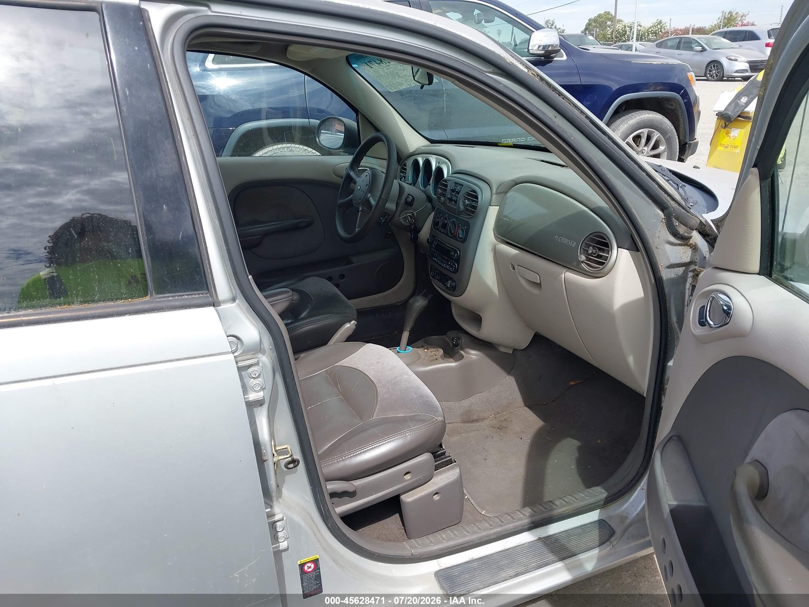 2002 Chrysler Pt Cruiser Limited Silver vin: 3C8FY68B12T218528