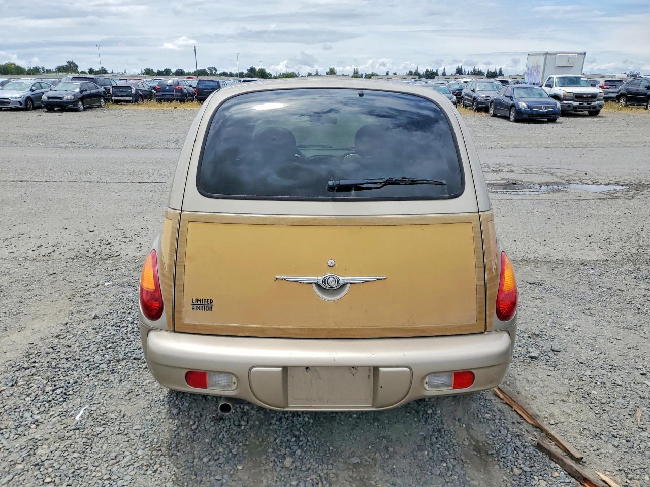 2003 Chrysler Pt Cruiser Beige vin: 3C8FY68B13T515767