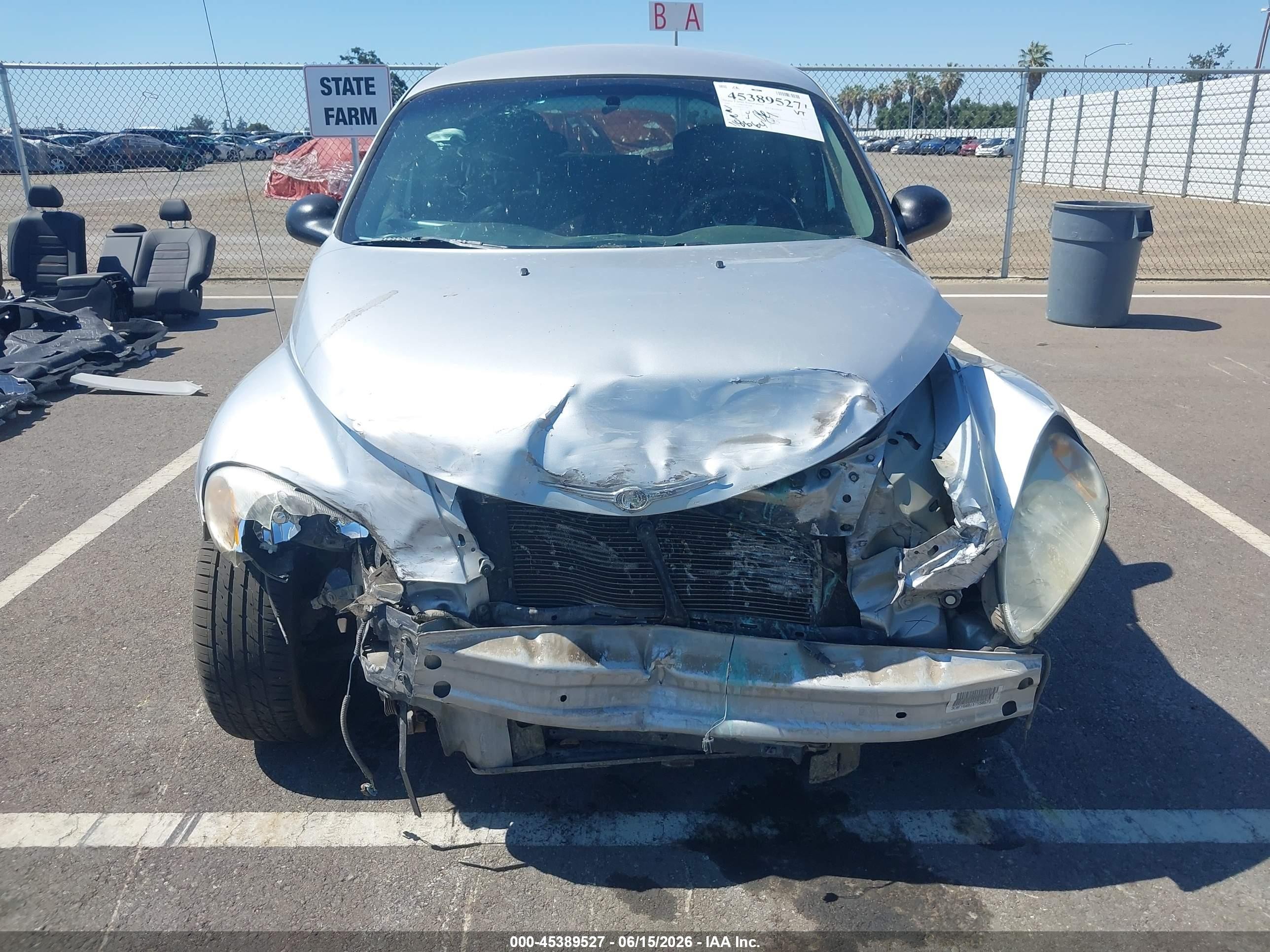 2005 Chrysler Pt Cruiser Limited Silver vin: 3C8FY68B15T558573