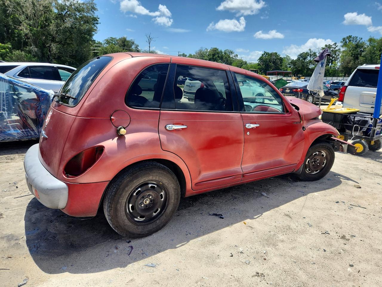 2002 Chrysler Pt Cruiser Limited Red vin: 3C8FY68B22T220854