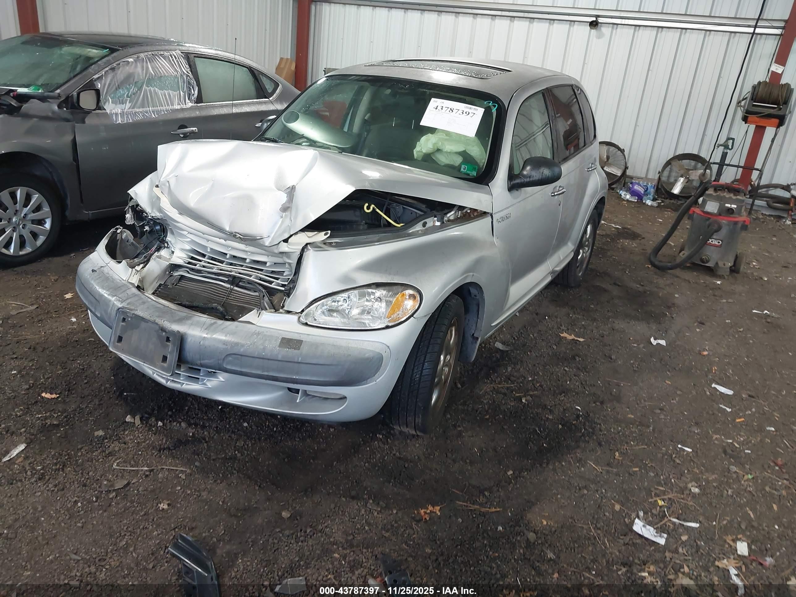 2002 Chrysler Pt Cruiser Limited Gray vin: 3C8FY68B52T233338