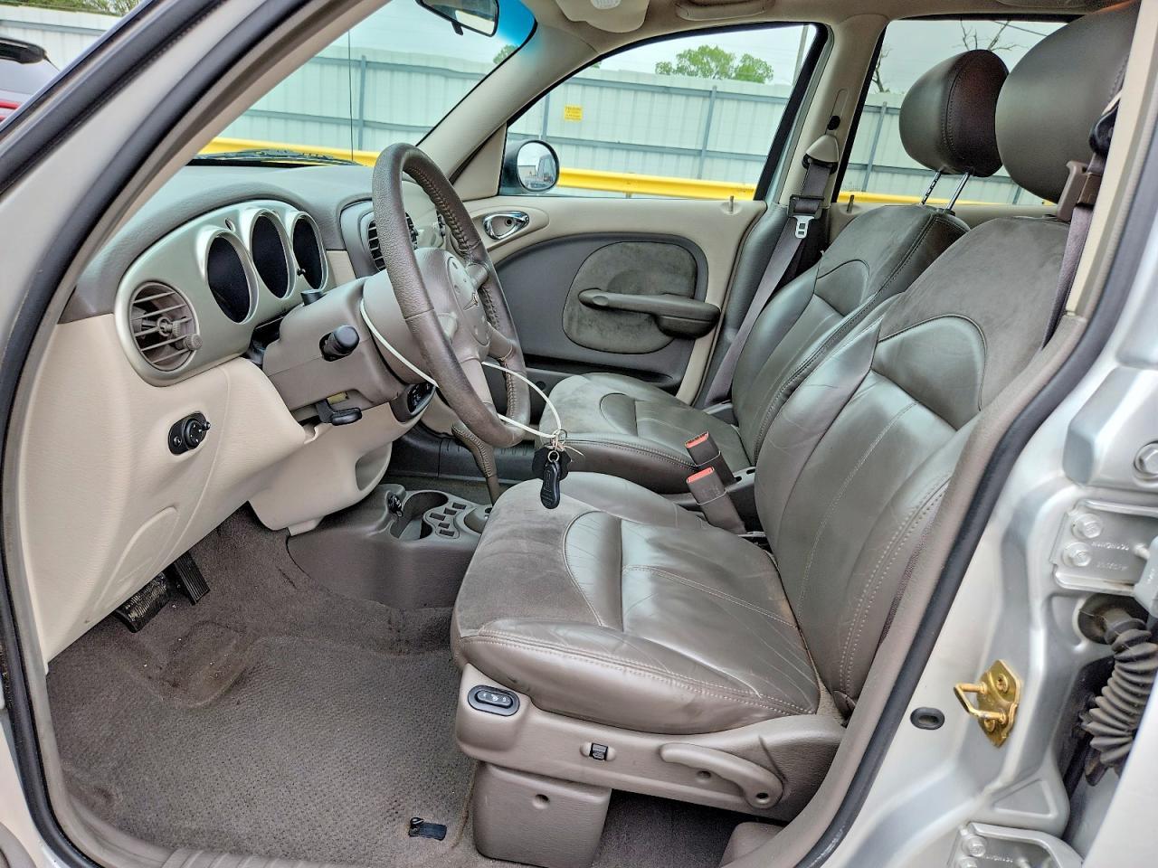 2002 Chrysler Pt Cruiser Limited Серебряный vin: 3C8FY68B82T200494
