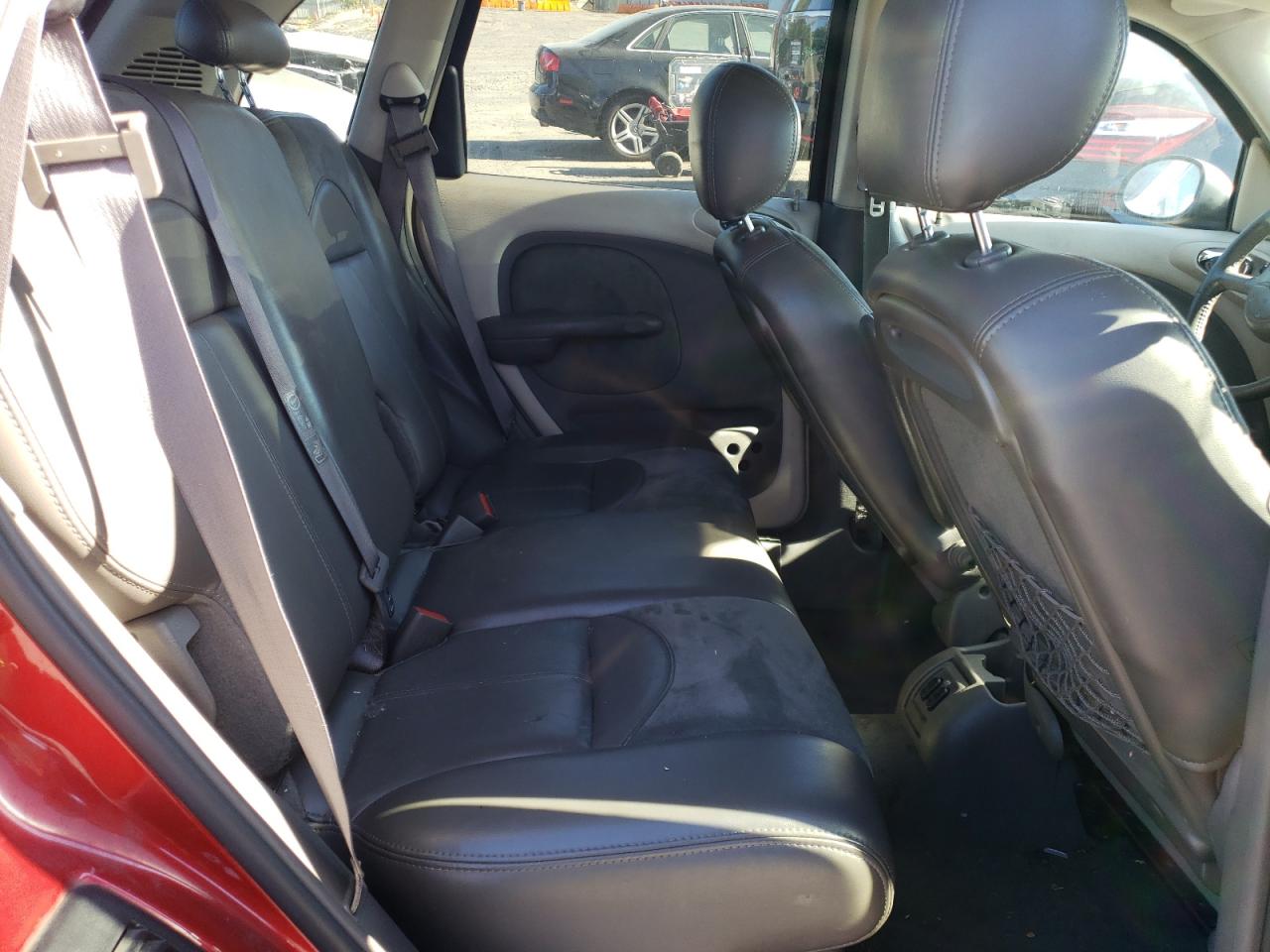 2002 Chrysler Pt Cruiser Limited Red vin: 3C8FY68B82T305519