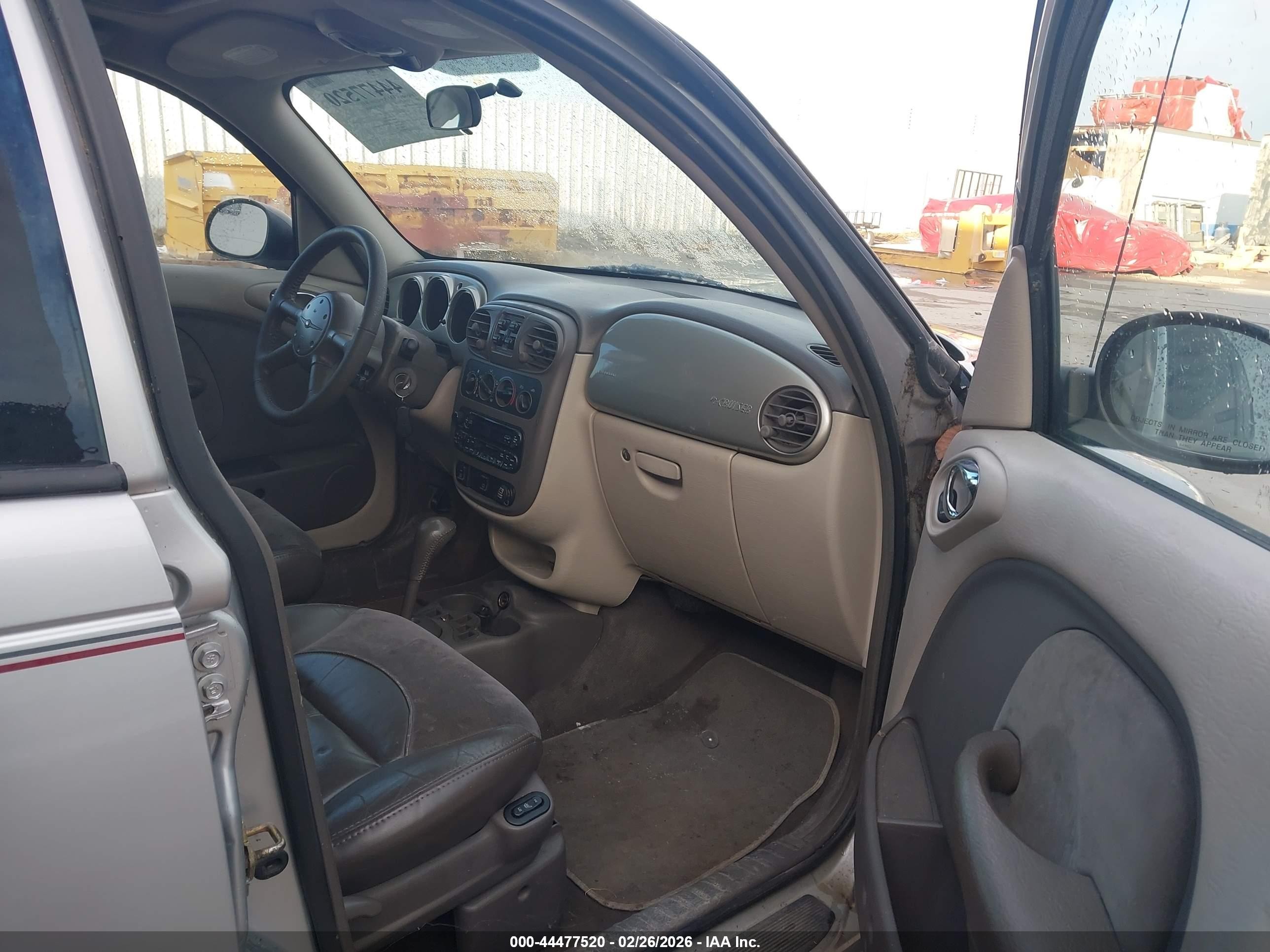 2002 Chrysler Pt Cruiser Limited Silver vin: 3C8FY68B82T345177