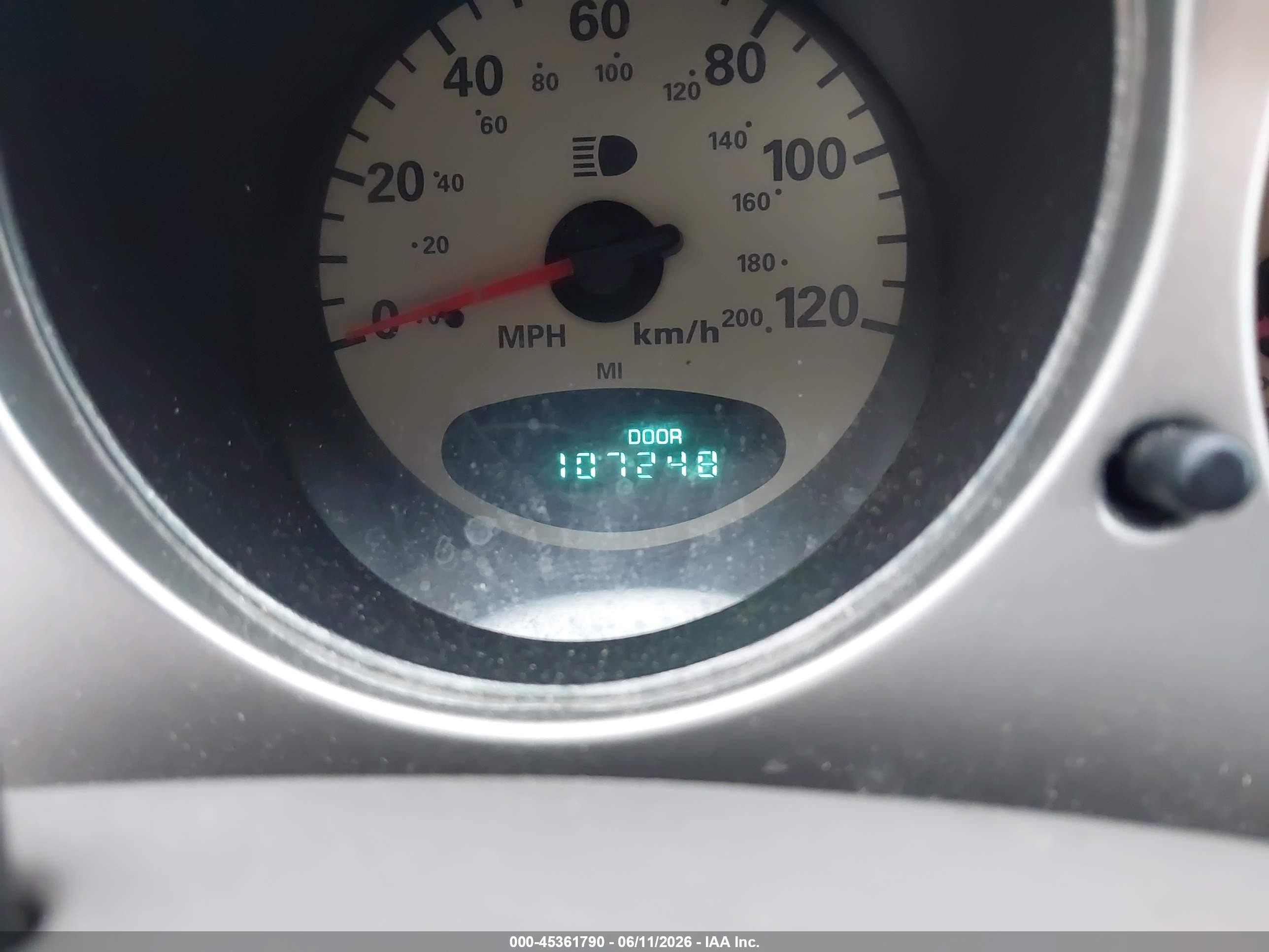 2002 Chrysler Pt Cruiser Limited Silver vin: 3C8FY68B82T358477