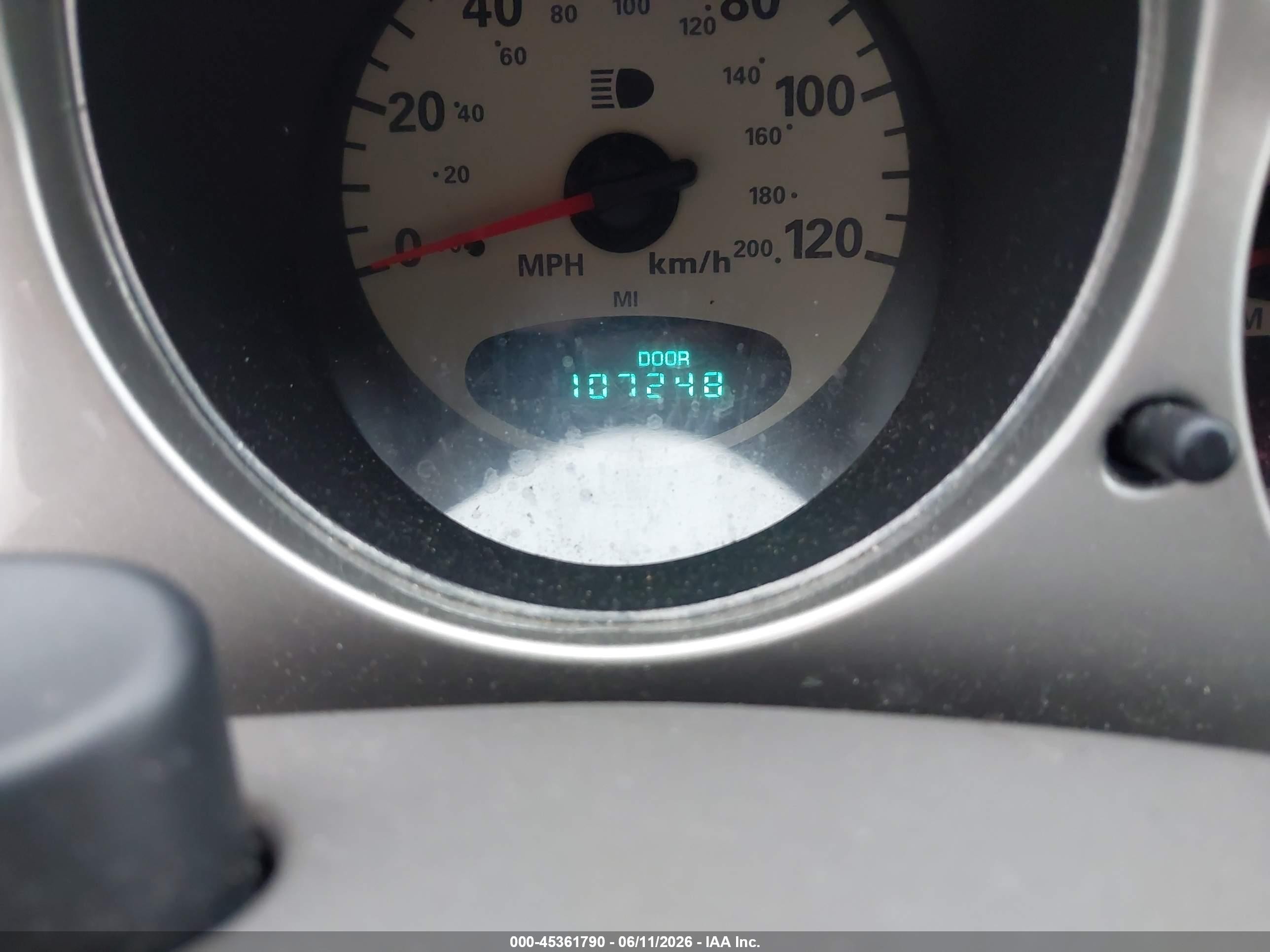 2002 Chrysler Pt Cruiser Limited Silver vin: 3C8FY68B82T358477