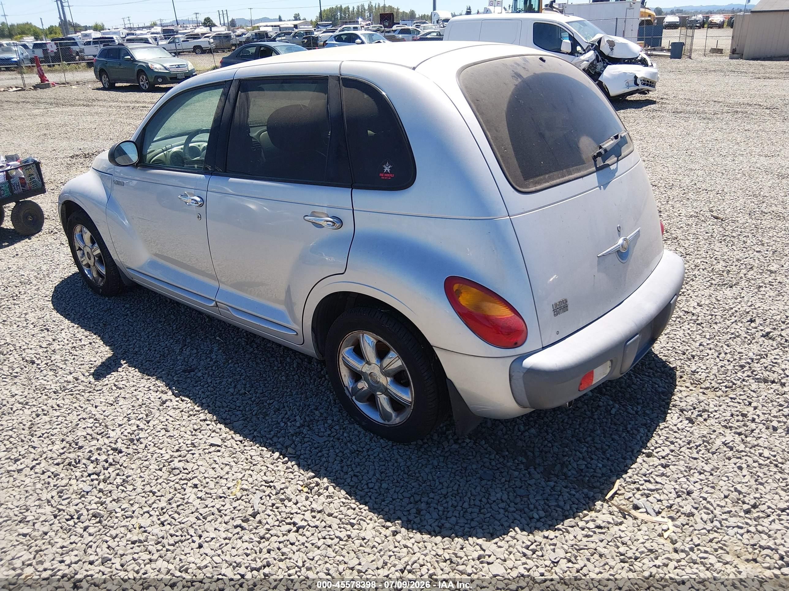 2002 Chrysler Pt Cruiser Limited Серебряный vin: 3C8FY68B82T375411