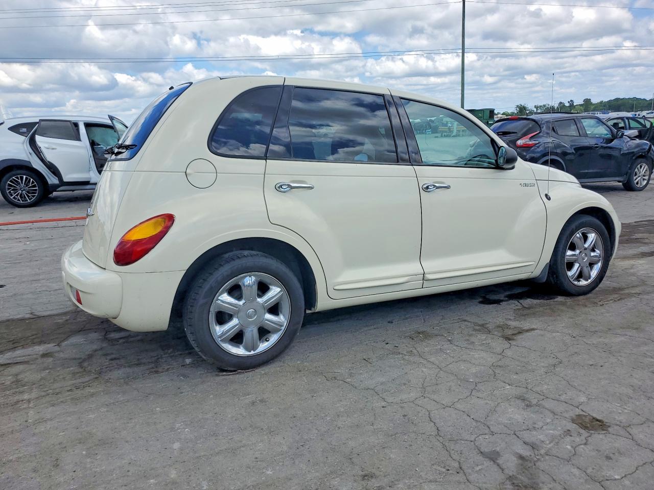 2004 Chrysler Pt Cruiser Limited Beige vin: 3C8FY68BX4T256679