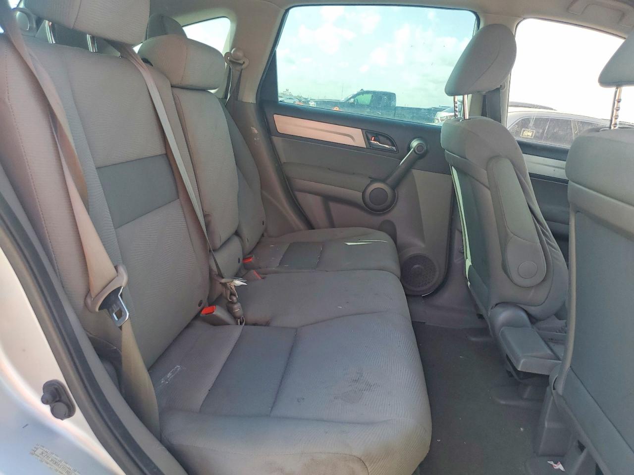 2010 Honda Cr V Silver vin: 3CZRE3H30AG701802