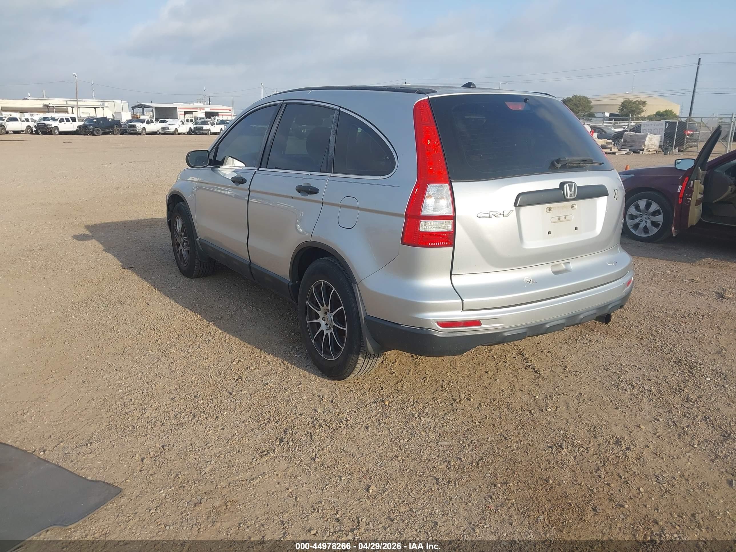 2010 Honda Cr-v Lx Серебряный vin: 3CZRE3H33AG701941