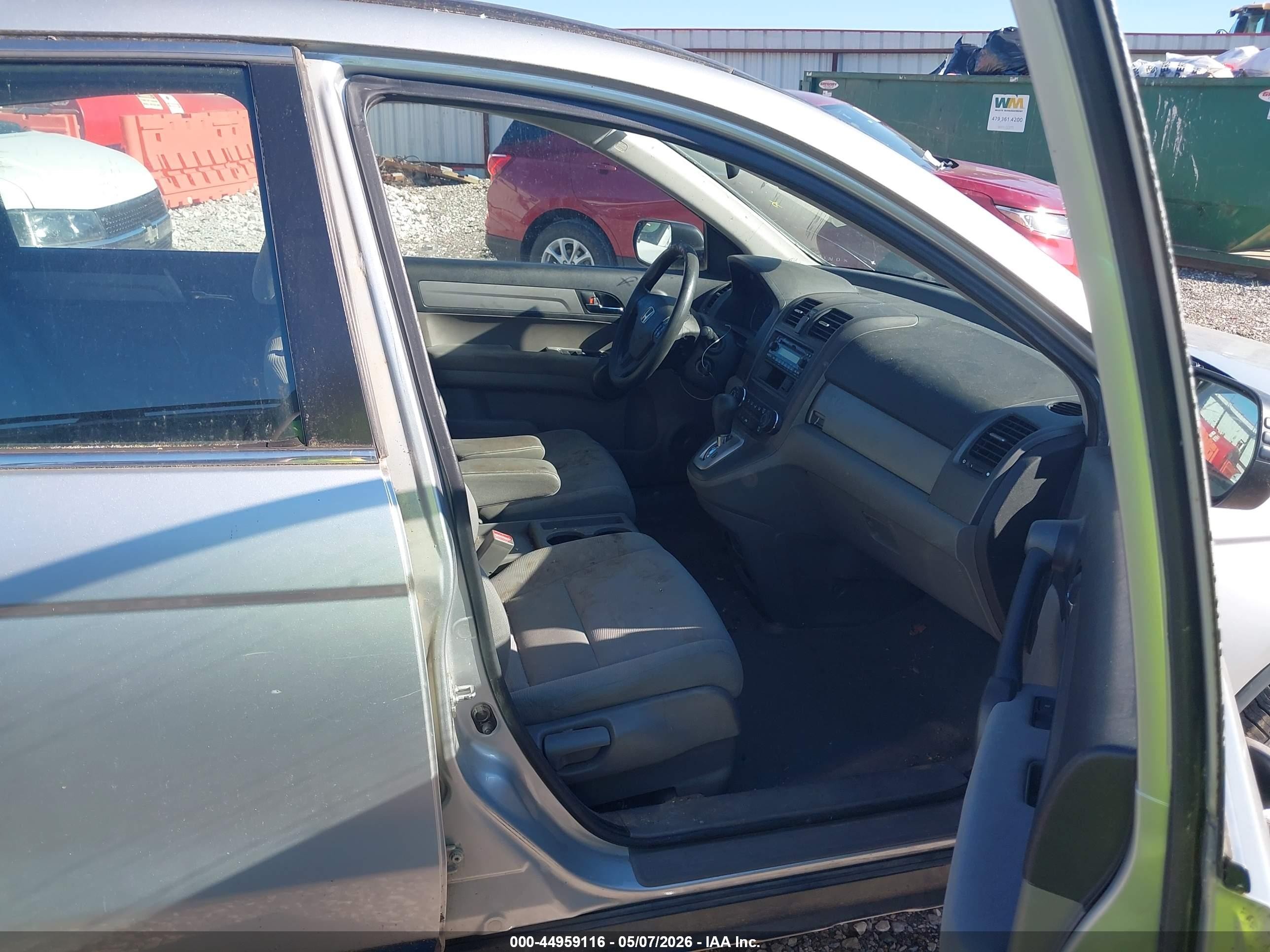 2010 Honda Cr-v Lx Silver vin: 3CZRE3H39AG700843