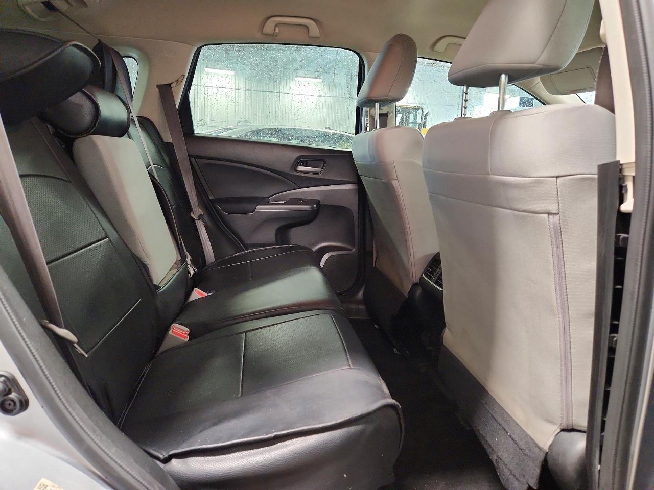 2015 Honda Cr-v Lx Silver vin: 3CZRM3H30FG715600