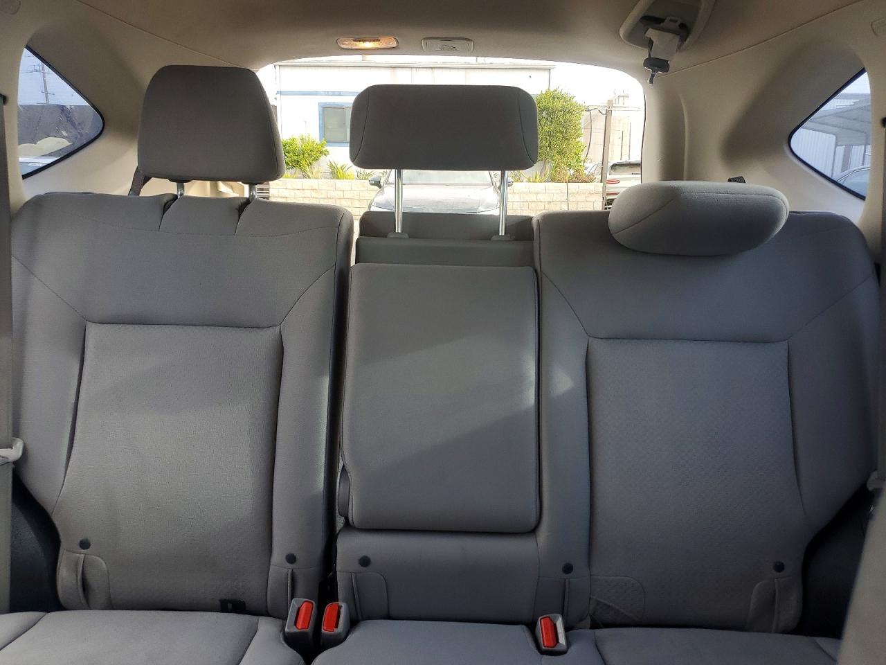 2015 Honda Cr-v Lx Gray vin: 3CZRM3H31FG717193