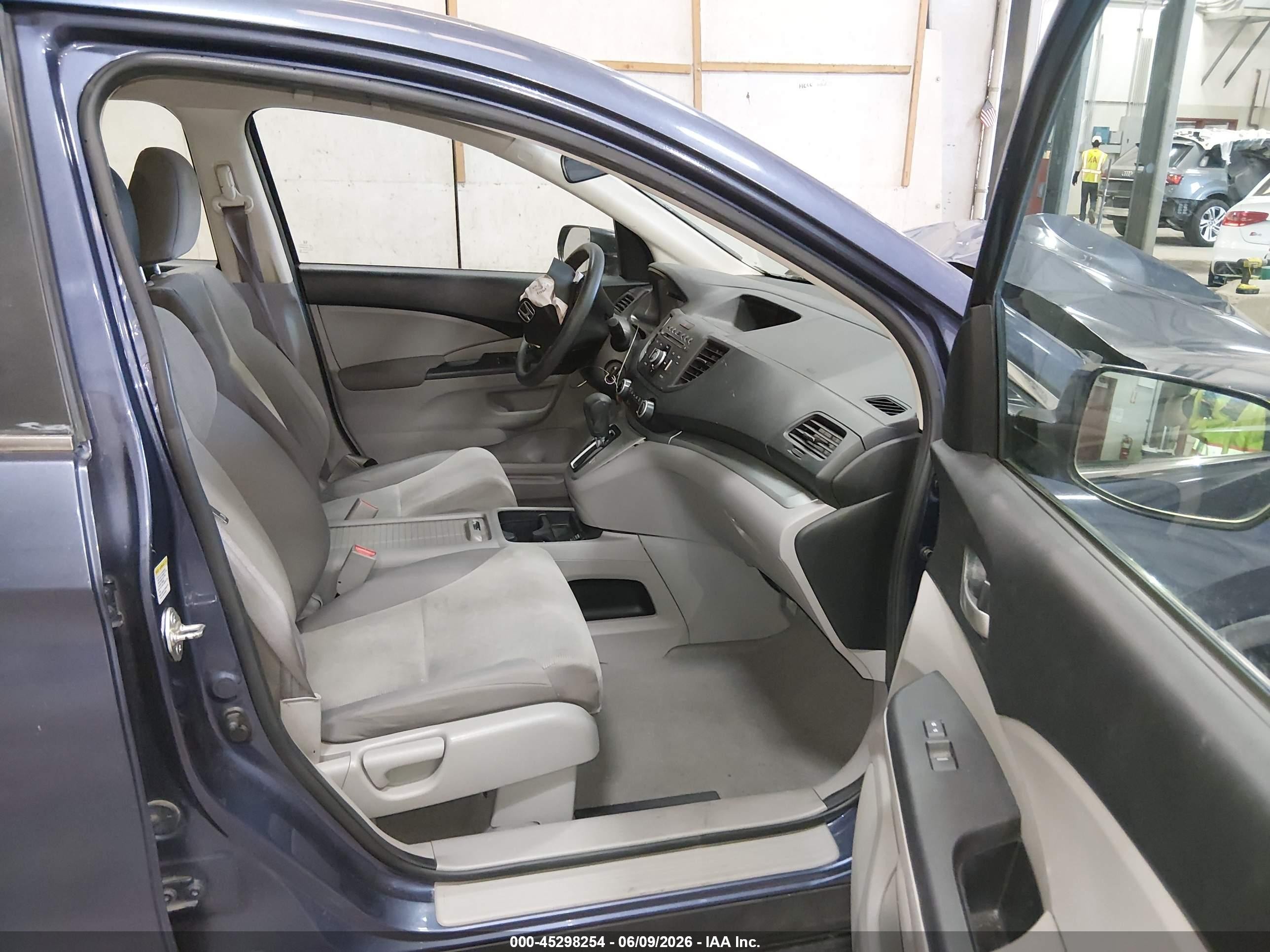 2013 Honda Cr-v Lx Blue vin: 3CZRM3H34DG706377