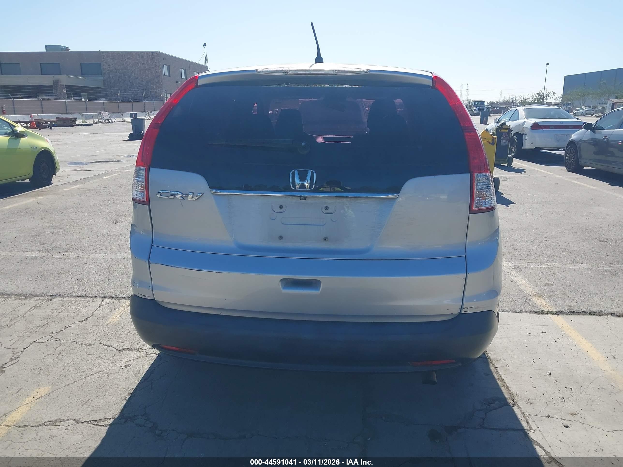 2014 Honda Cr-v Lx Silver vin: 3CZRM3H34EG707434